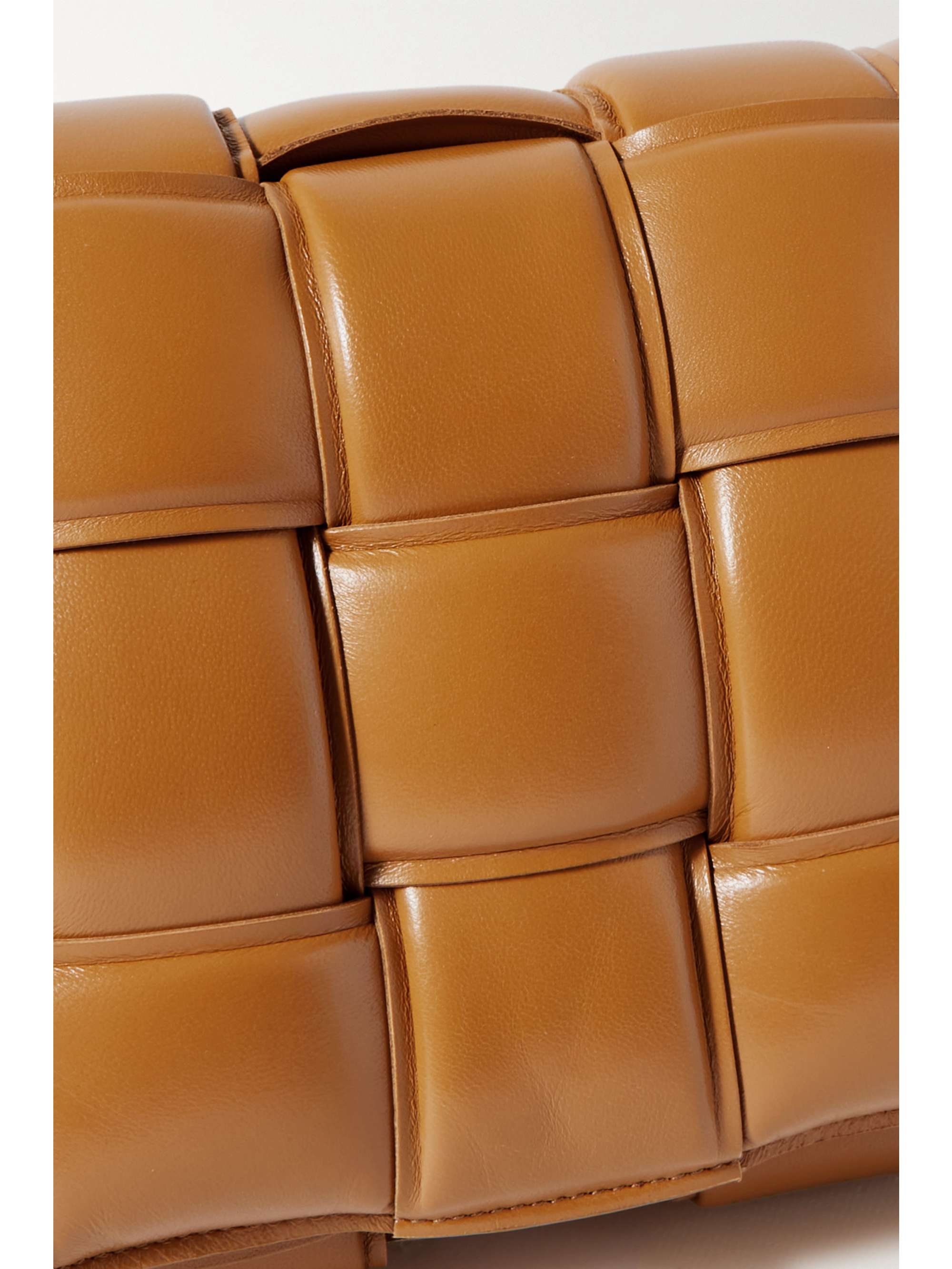 BOTTEGA VENETA Cassette intrecciato leather shoulder bag