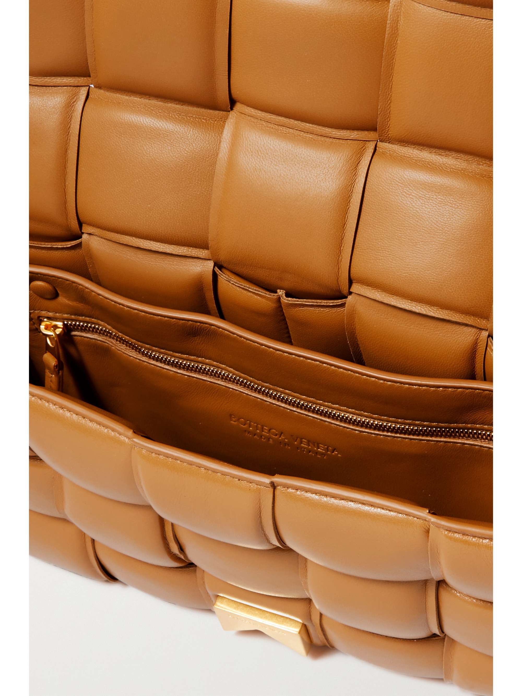 BOTTEGA VENETA Cassette intrecciato leather shoulder bag
