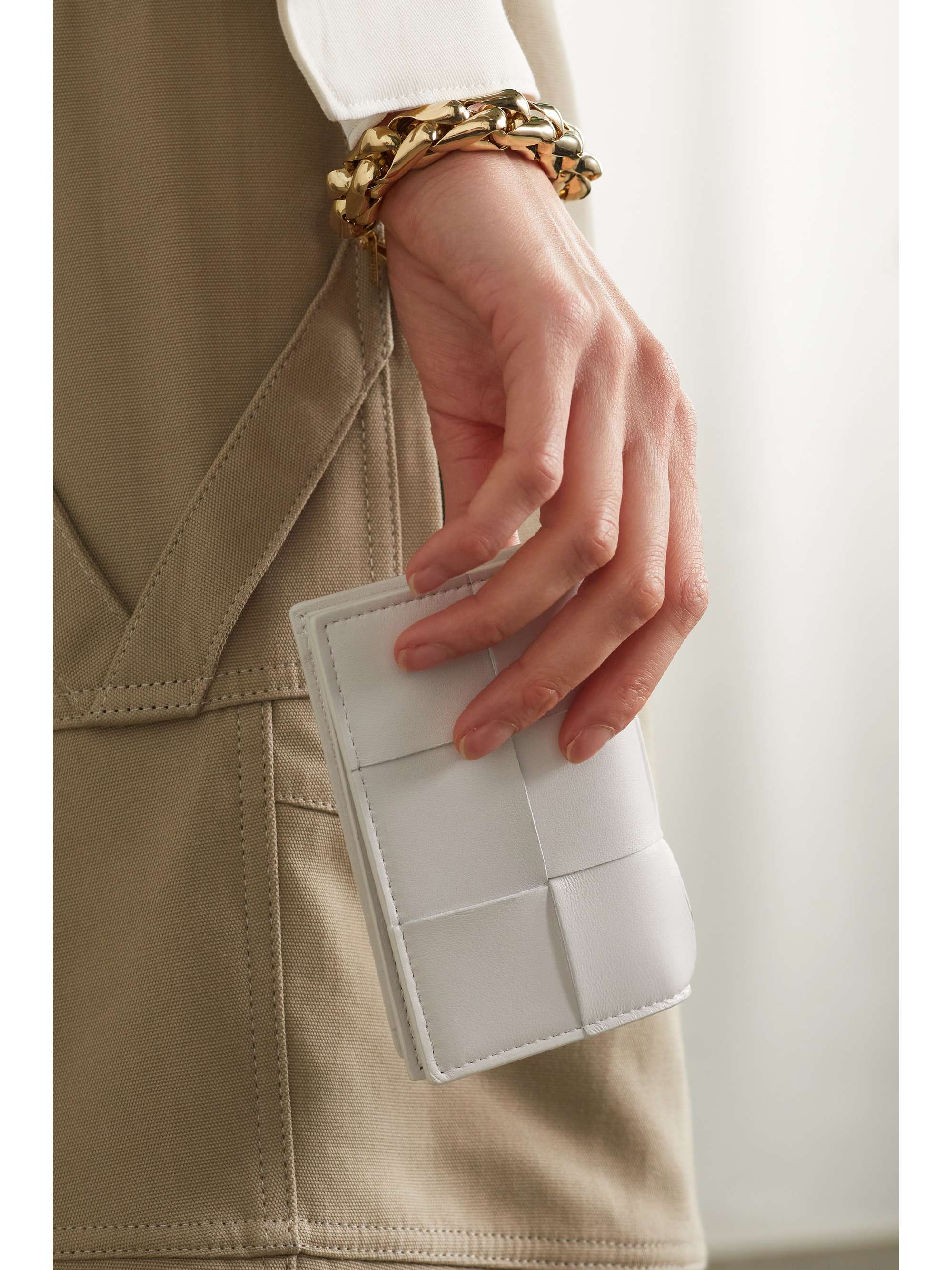 BOTTEGA VENETA Cassette intrecciato leather cardholder