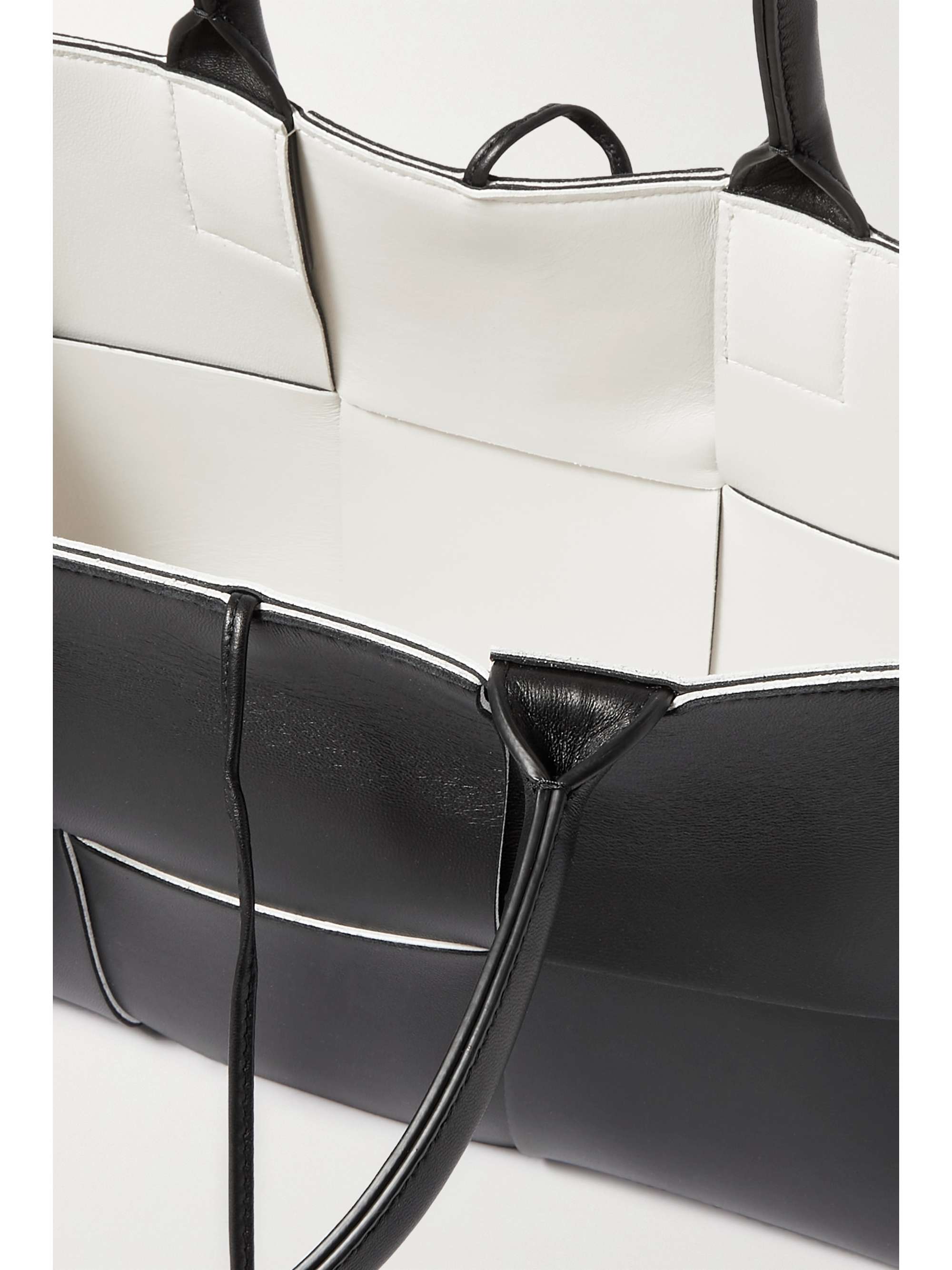 Arco small intrecciato leather tote