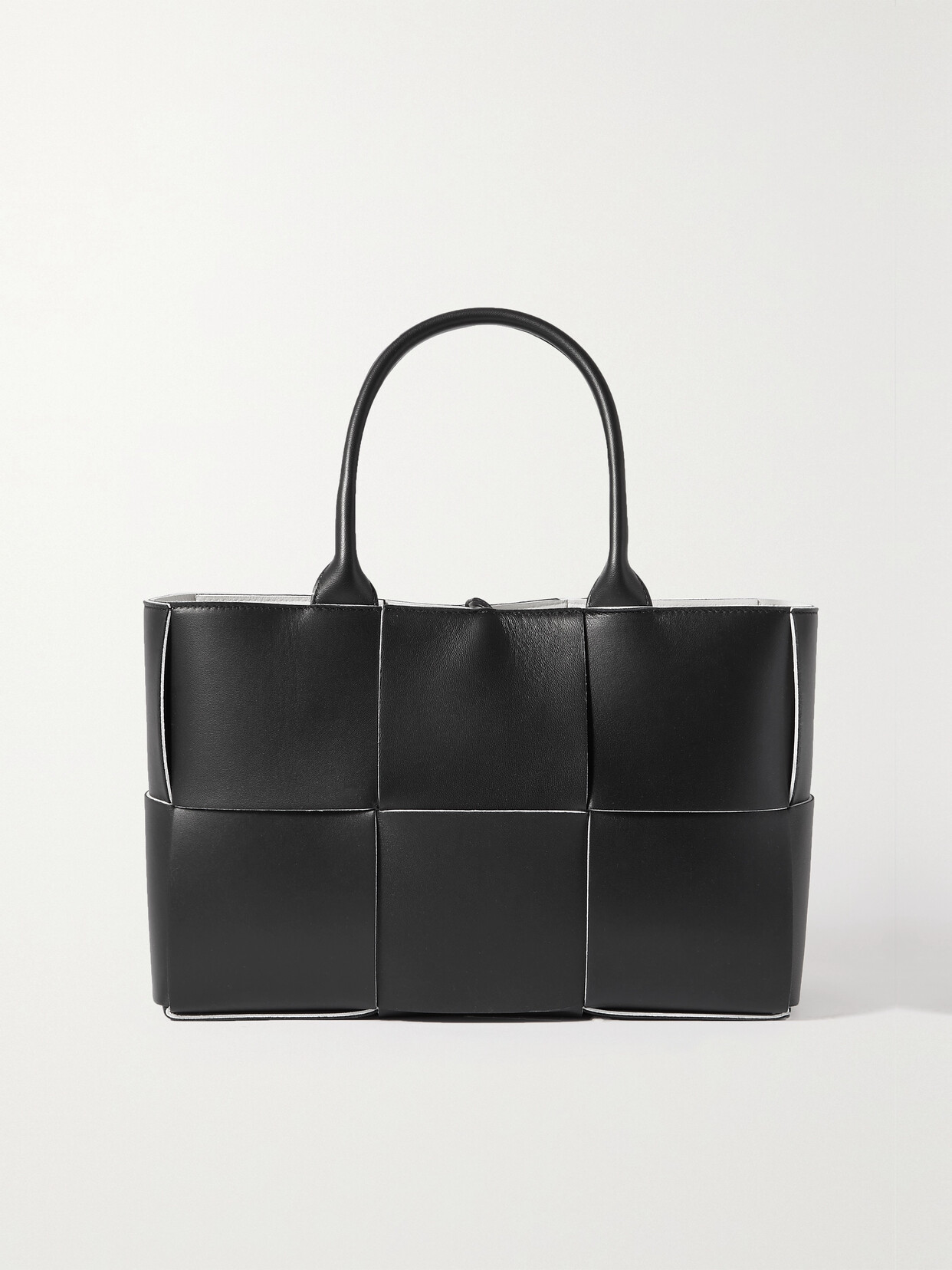 Shop Bottega Veneta Arco Small Intrecciato Leather Tote In Black