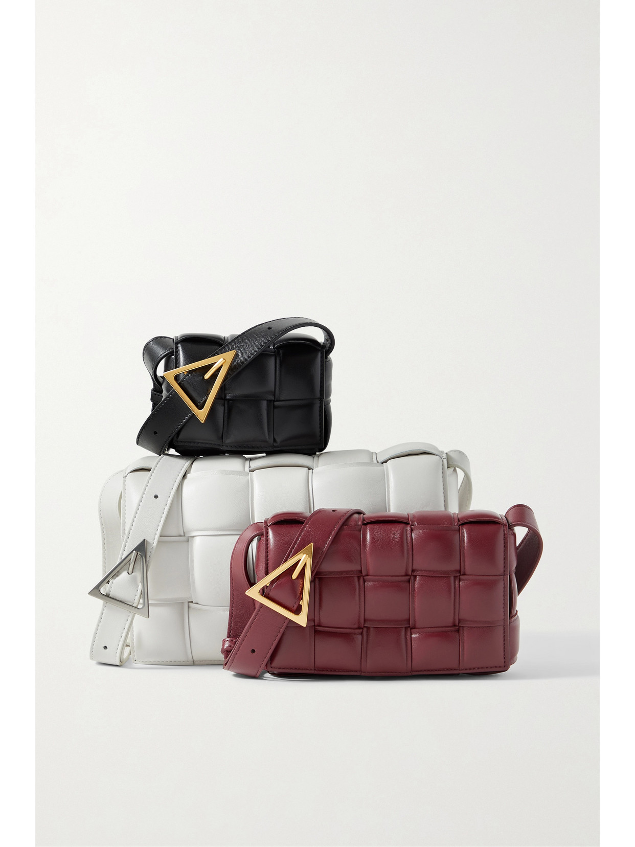 Cassette Medium Padded Intrecciato Shoulder Bag