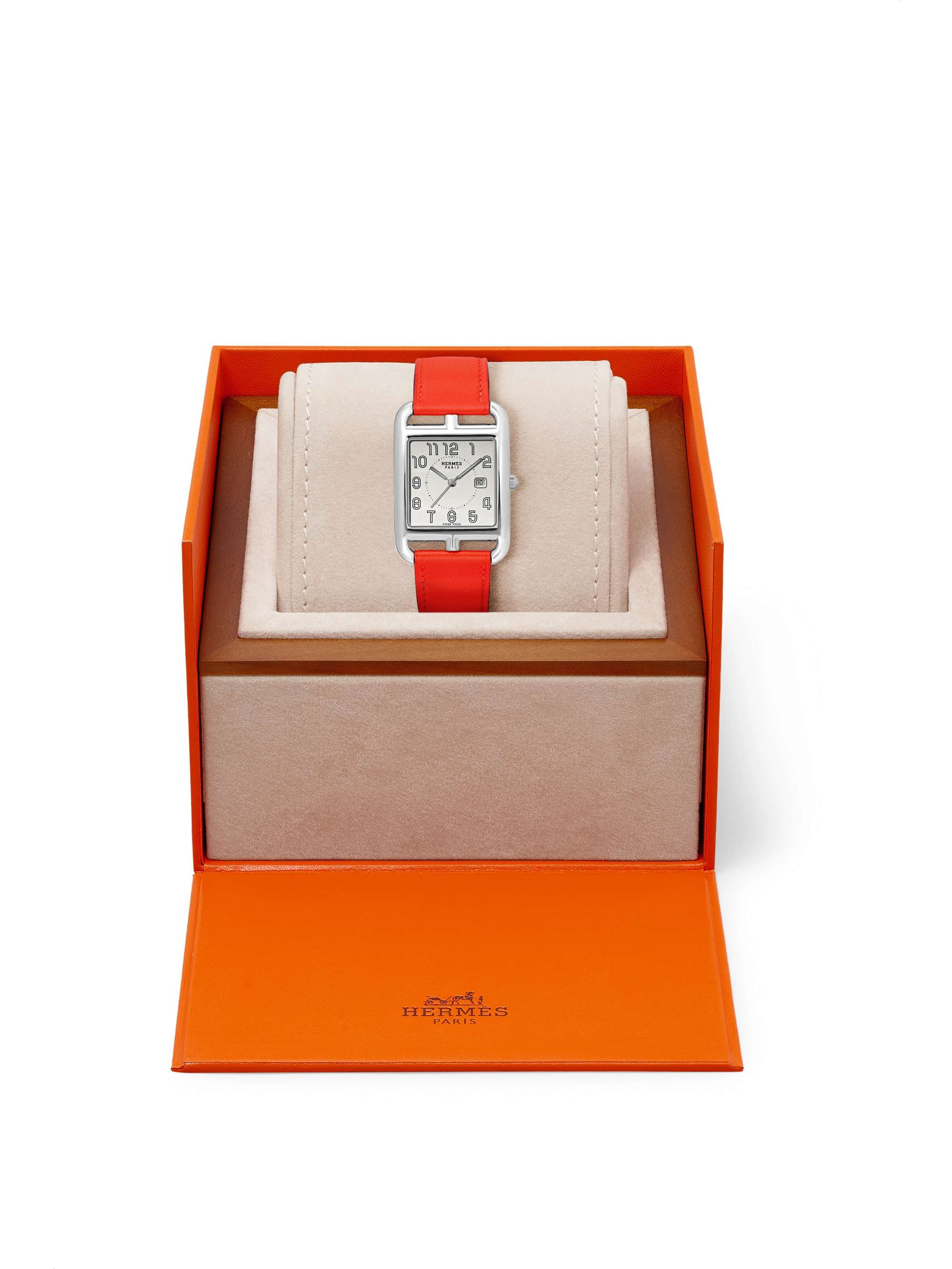 HERMÈS TIMEPIECES Cape Cod 29mm large stainless steel and leather watch