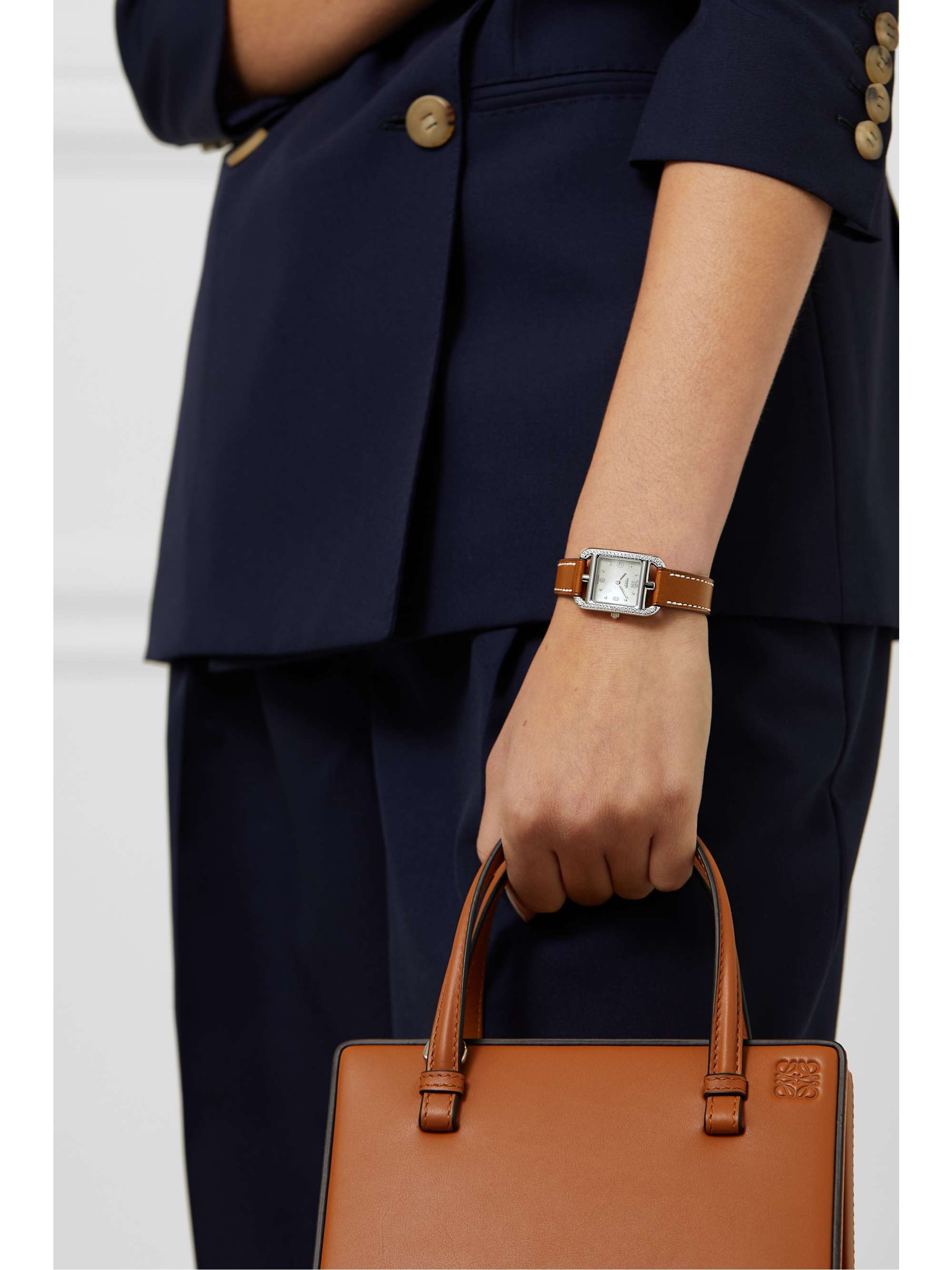 HERMÈS TIMEPIECES Cape Cod 23mm small stainless steel, leather, mother-of-pearl and diamond watch