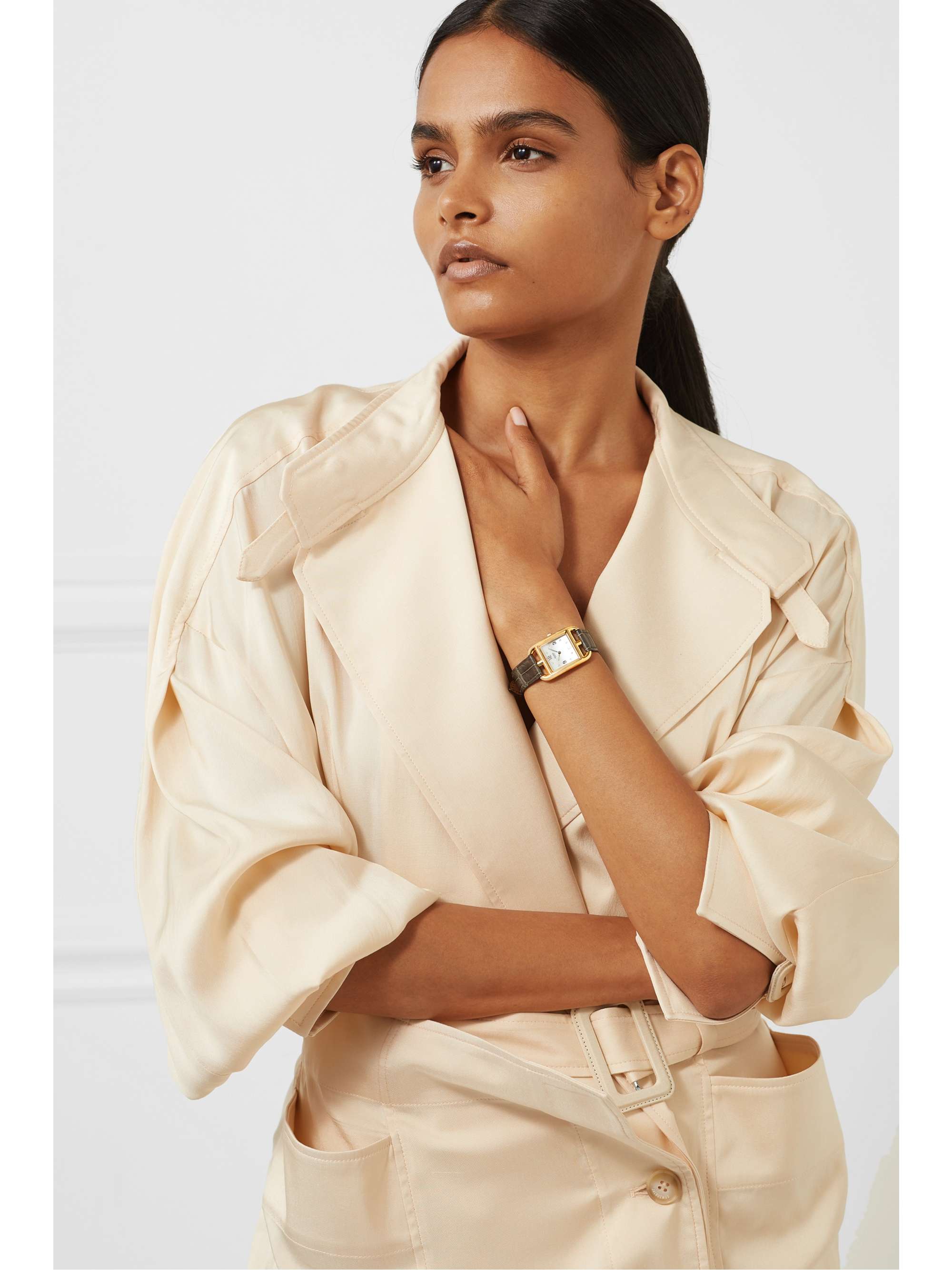 HERMÈS TIMEPIECES Cape Cod 23mm small 18-karat gold, alligator, mother-of-pearl and diamond watch
