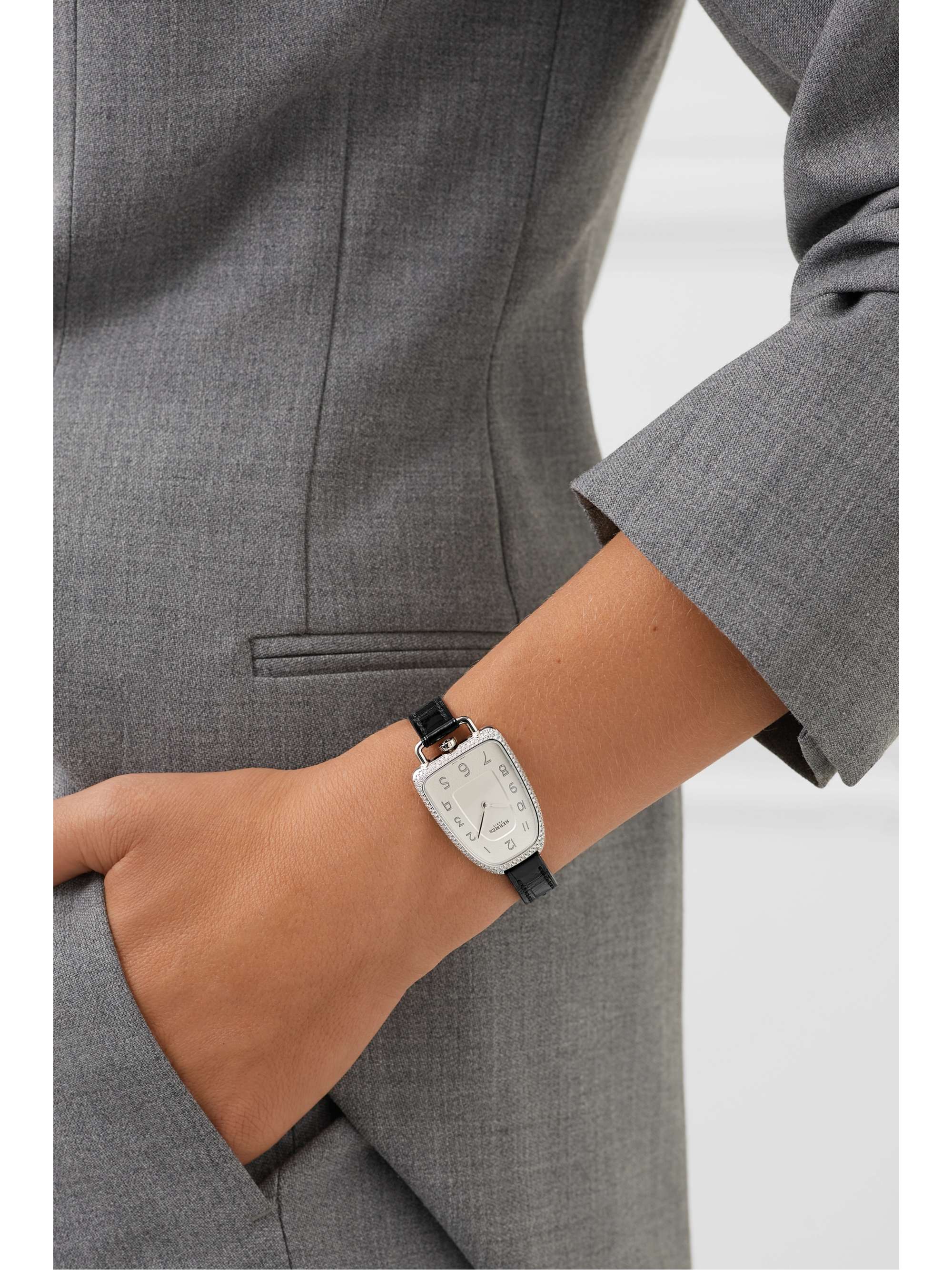 HERMÈS TIMEPIECES Galop d'Hermès 40mm large 18-karat rose gold and alligator watch