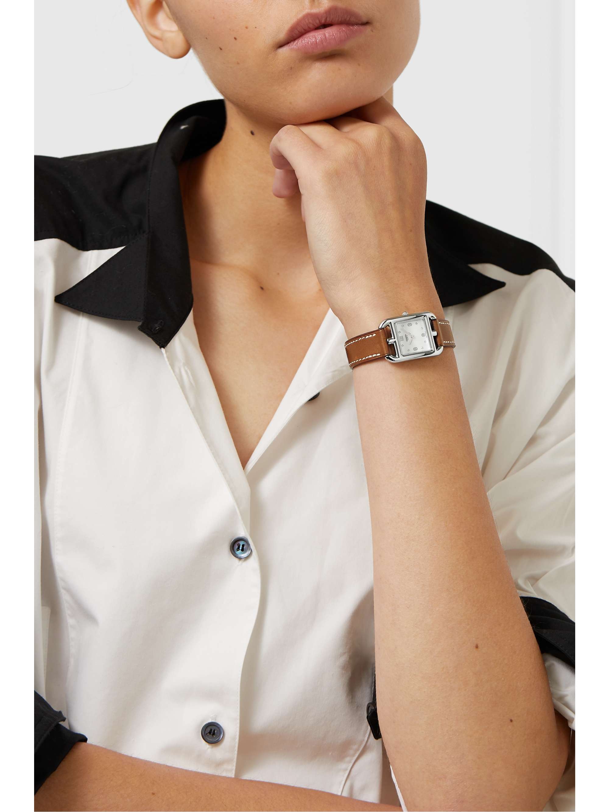 HERMÈS TIMEPIECES Montre en acier inoxydable, nacre et diamants à bracelet en cuir Cape Cod Small 23 mm