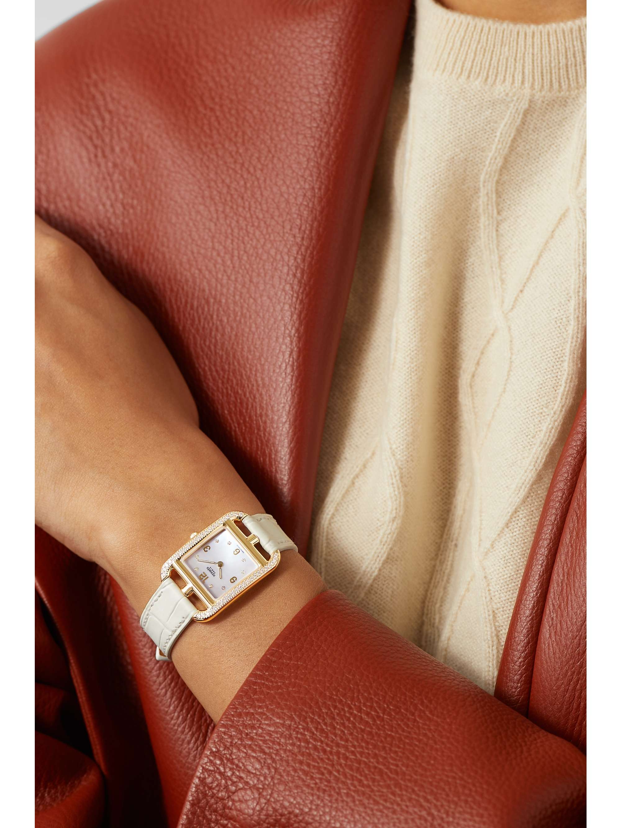 HERMÈS TIMEPIECES Cape Cod 23mm small 18-karat gold, alligator, mother-of-pearl and diamond watch