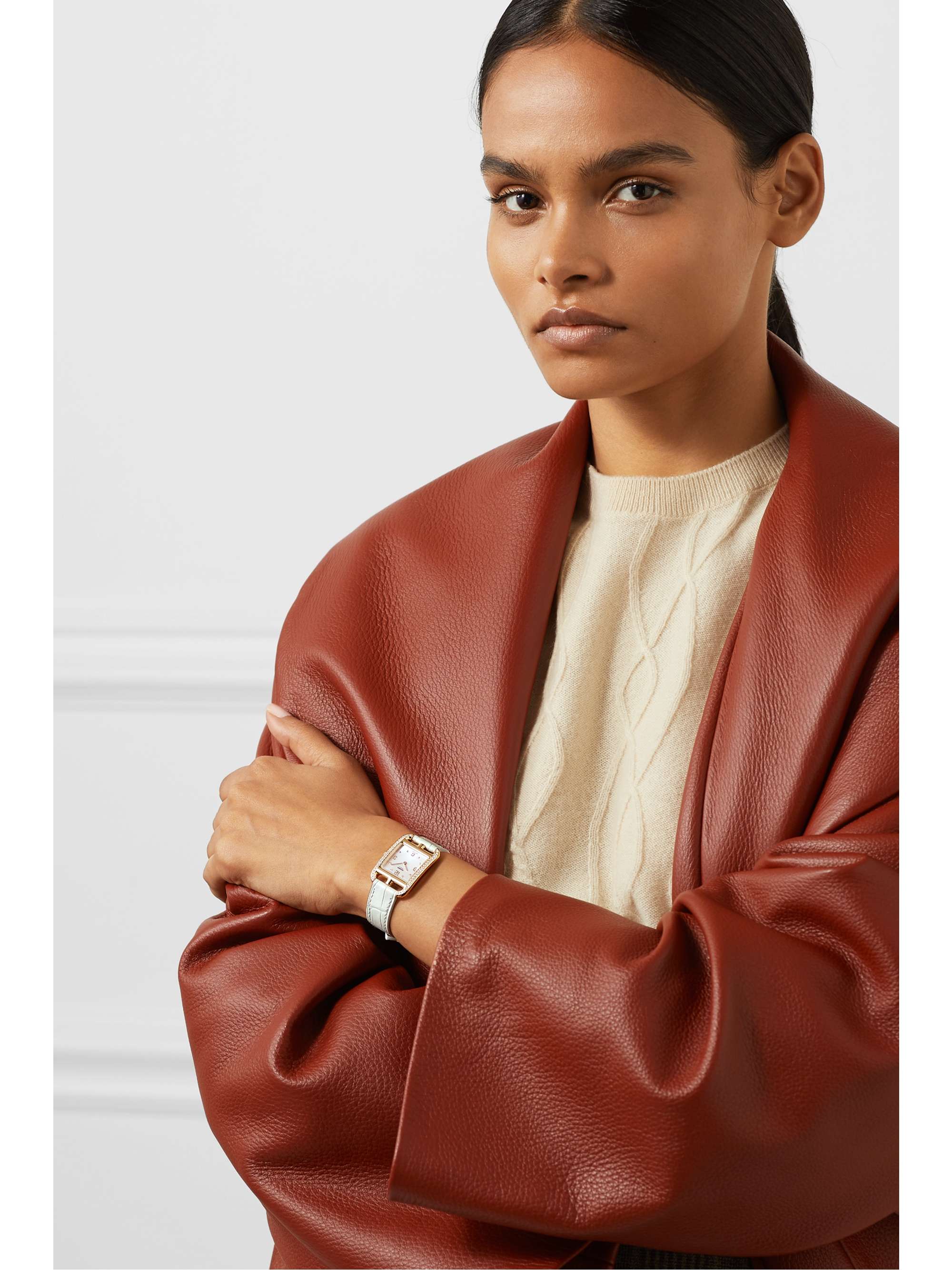 HERMÈS TIMEPIECES Cape Cod 23mm small 18-karat gold, alligator, mother-of-pearl and diamond watch