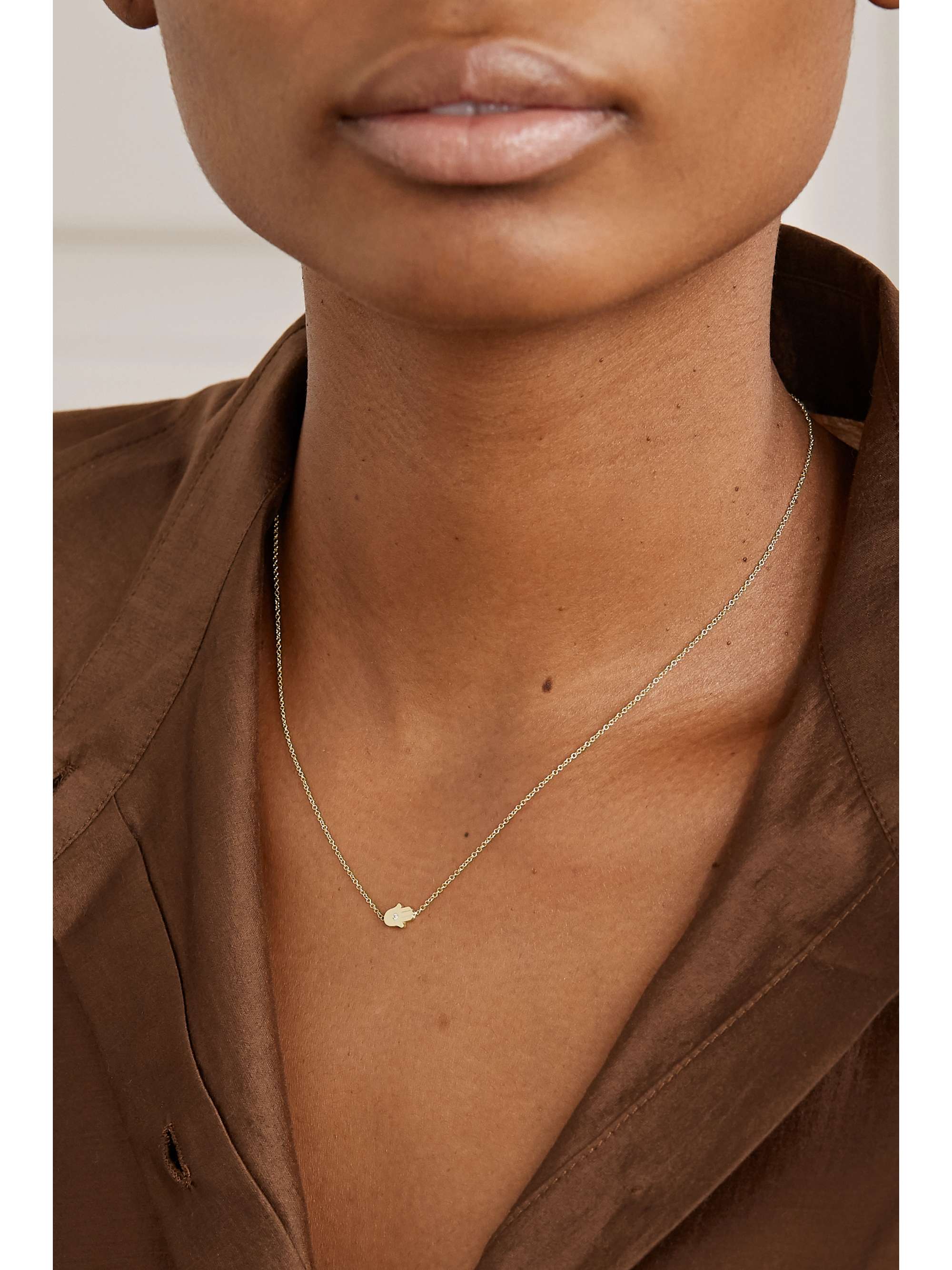 JENNIFER MEYER Mini Hamsa 18-karat gold diamond necklace
