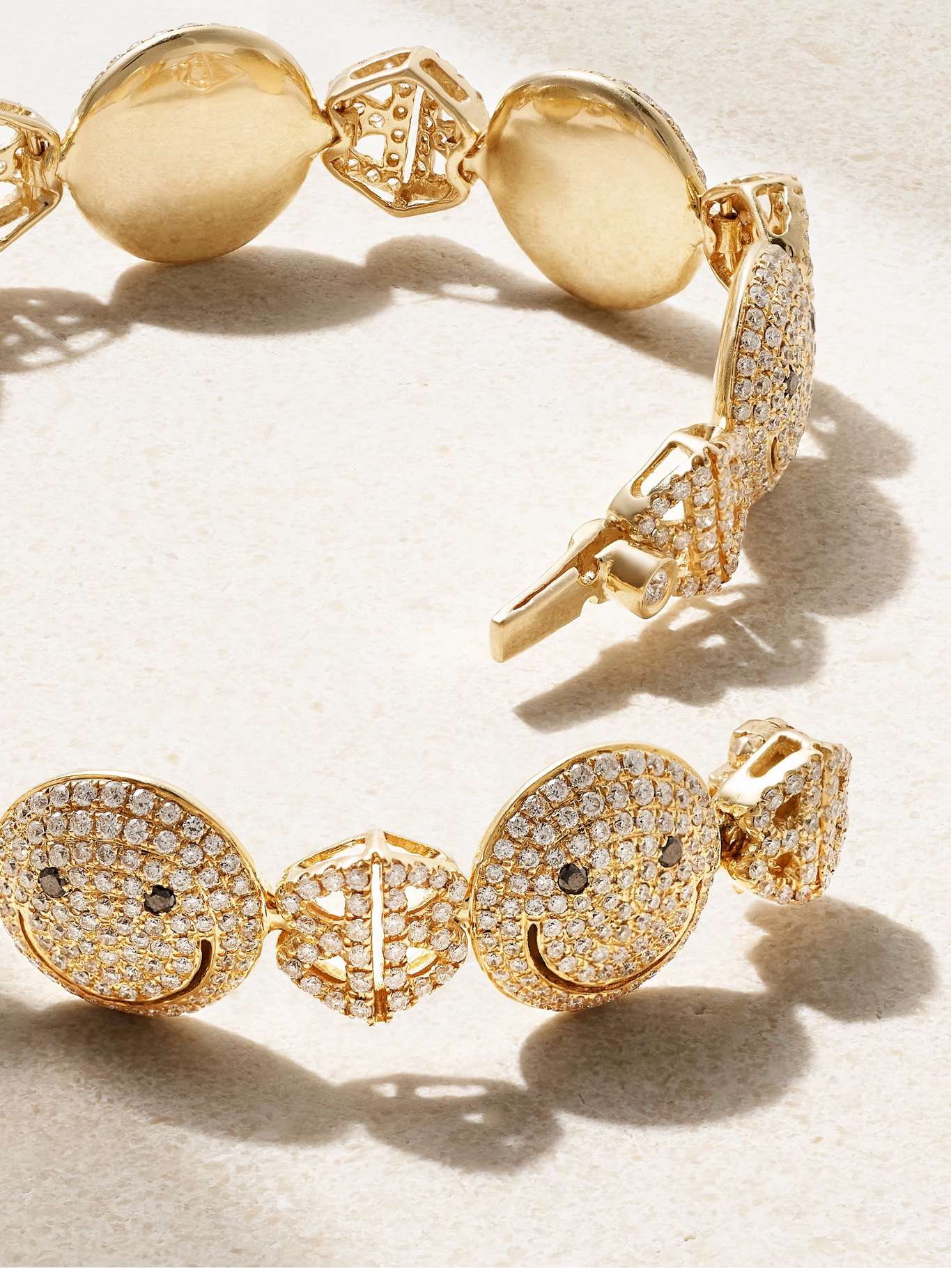 LORRAINE SCHWARTZ 18karat gold diamond bracelet NETAPORTER