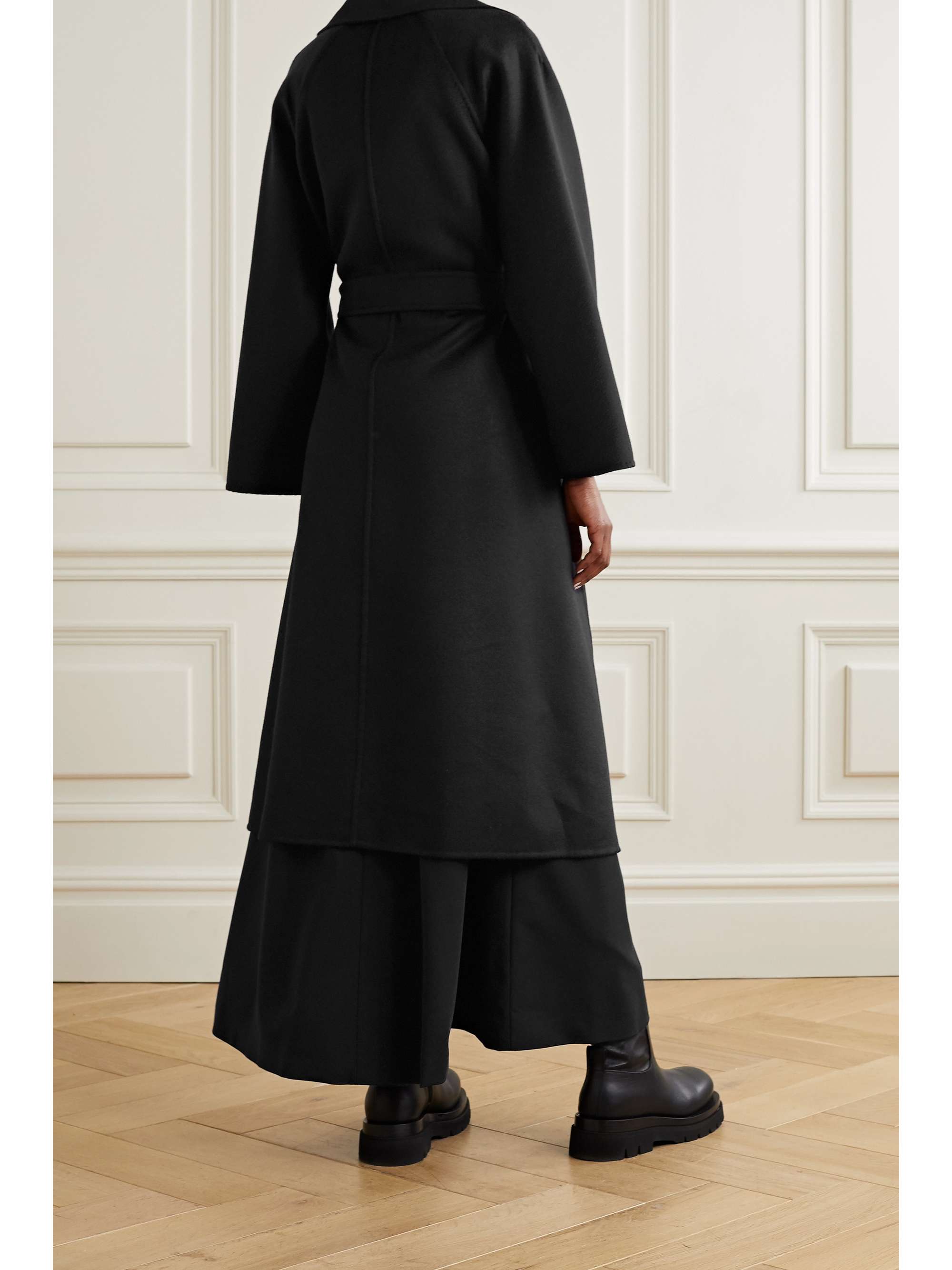 black cashmere coat