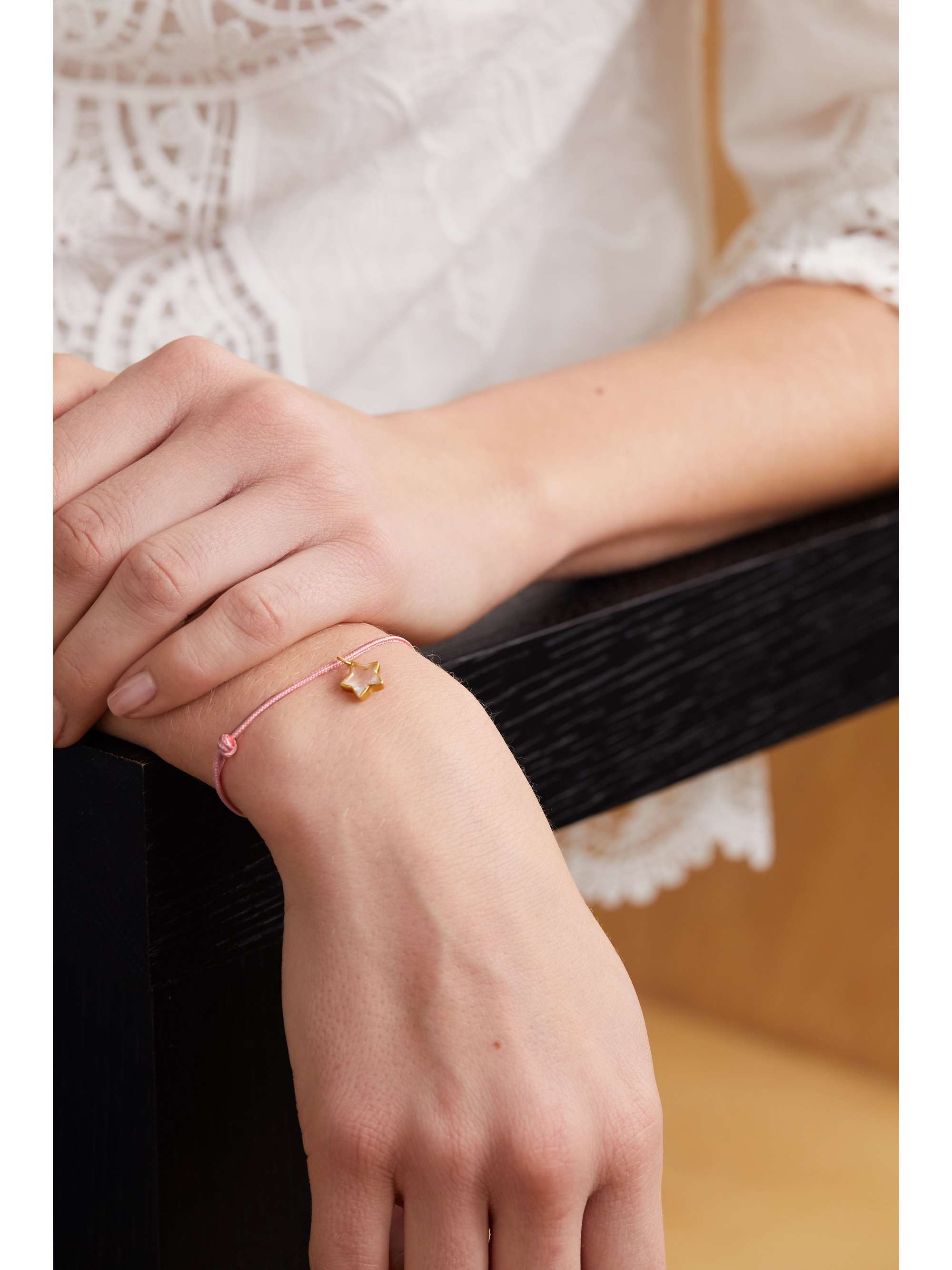 MARIE-HÉLÈNE DE TAILLAC Cassiopeia 18-karat gold, quartz and cord bracelet