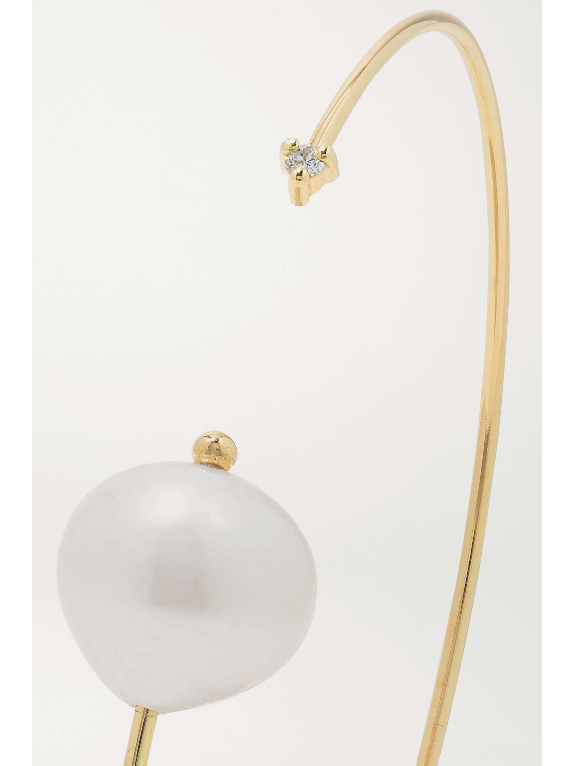 MIZUKI 14-karat gold, pearl and diamond cuff