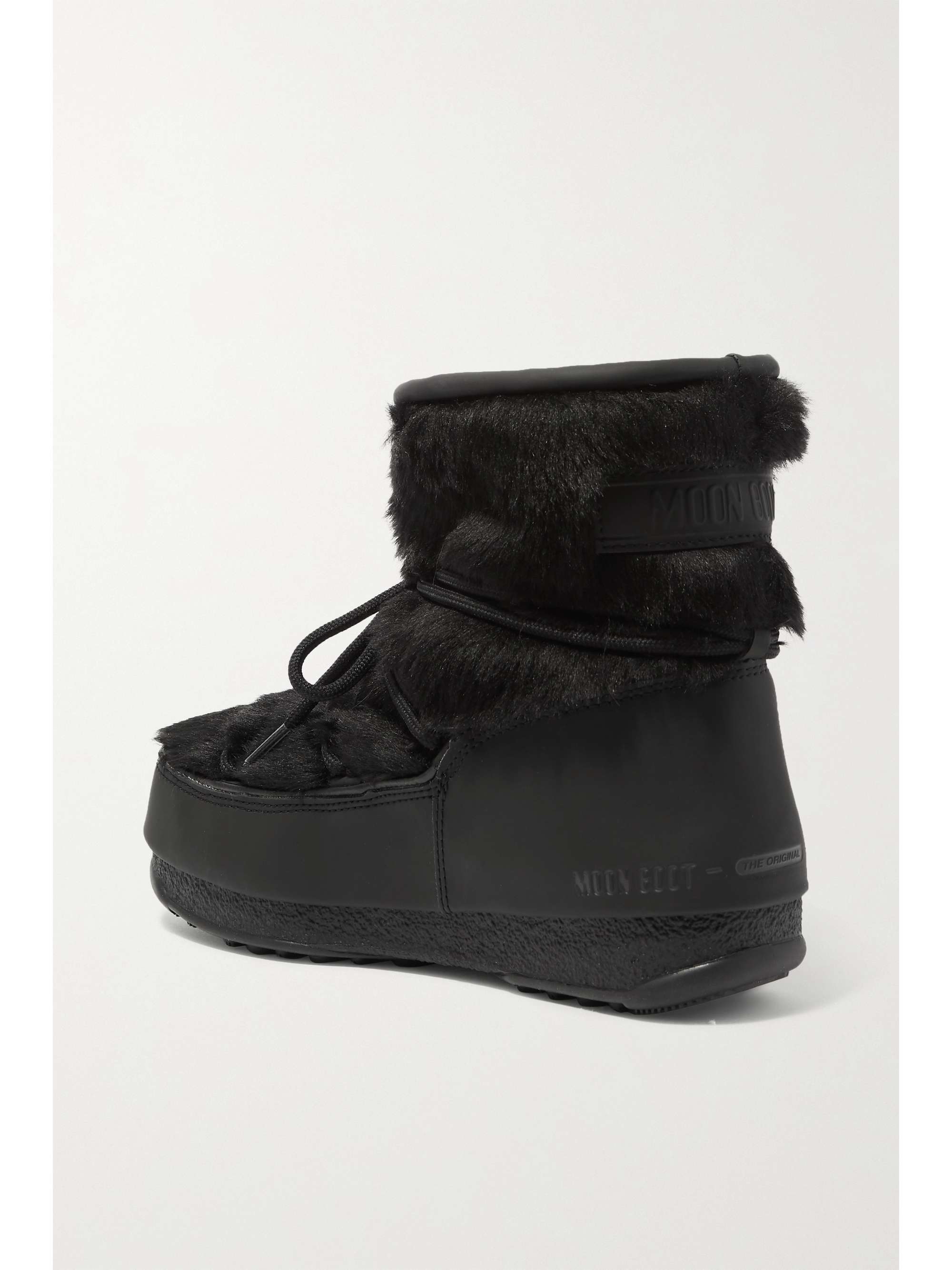 moon boot low fur