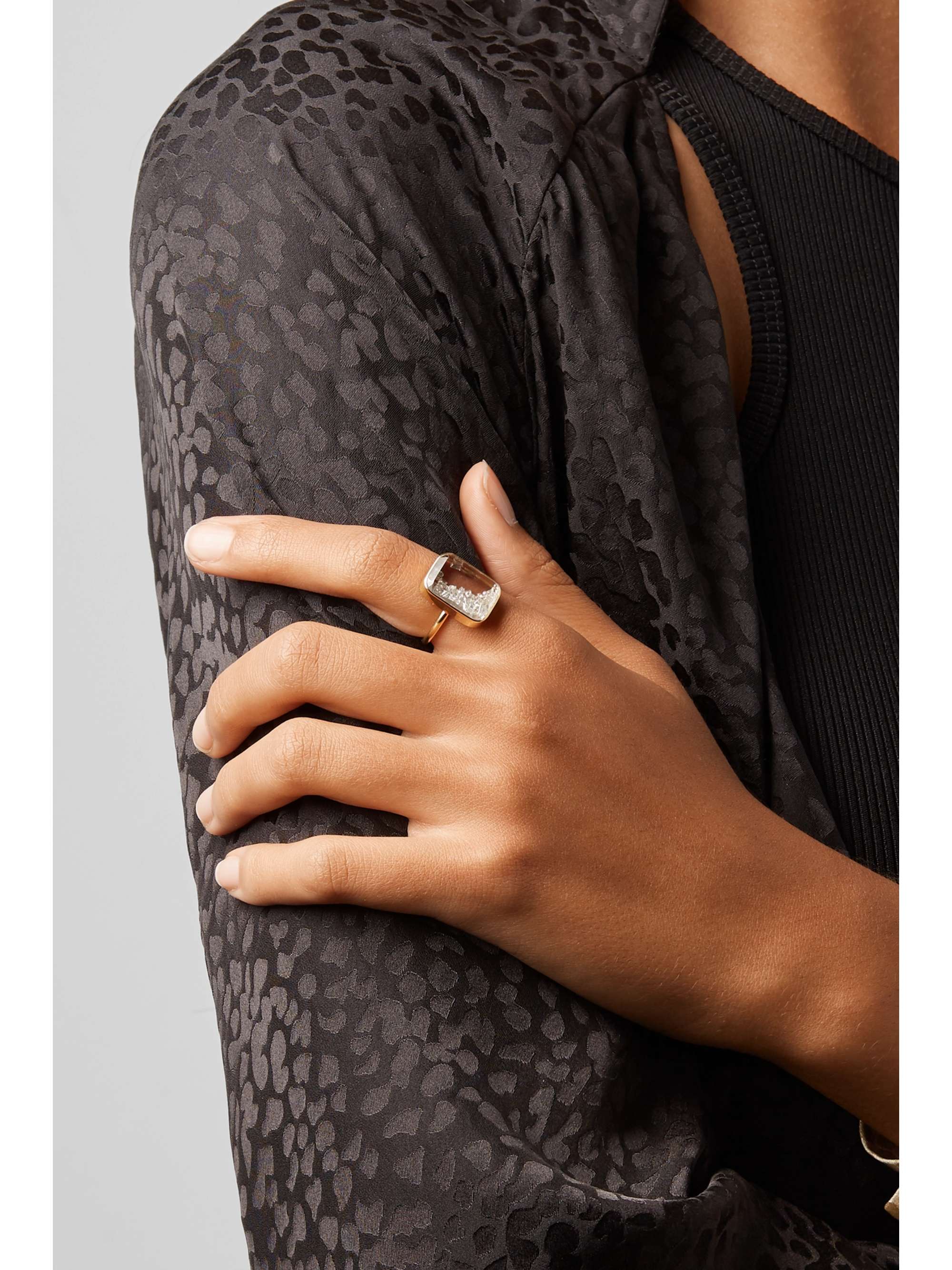 MORITZ GLIK 18-karat gold, sapphire crystal and diamond ring