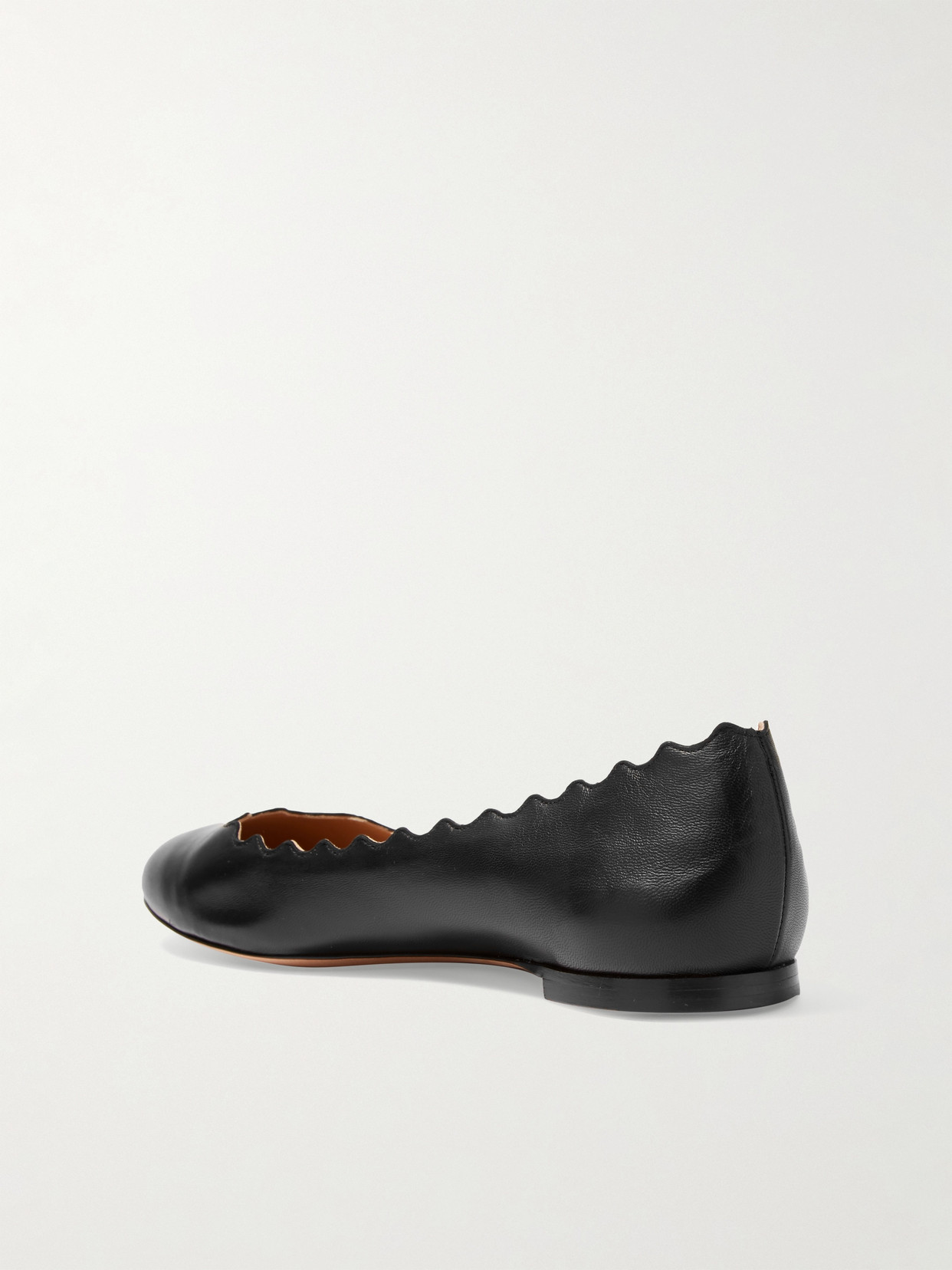 Shop Chloé + Net Sustain Lauren Scalloped Leather Ballet Flats In Black