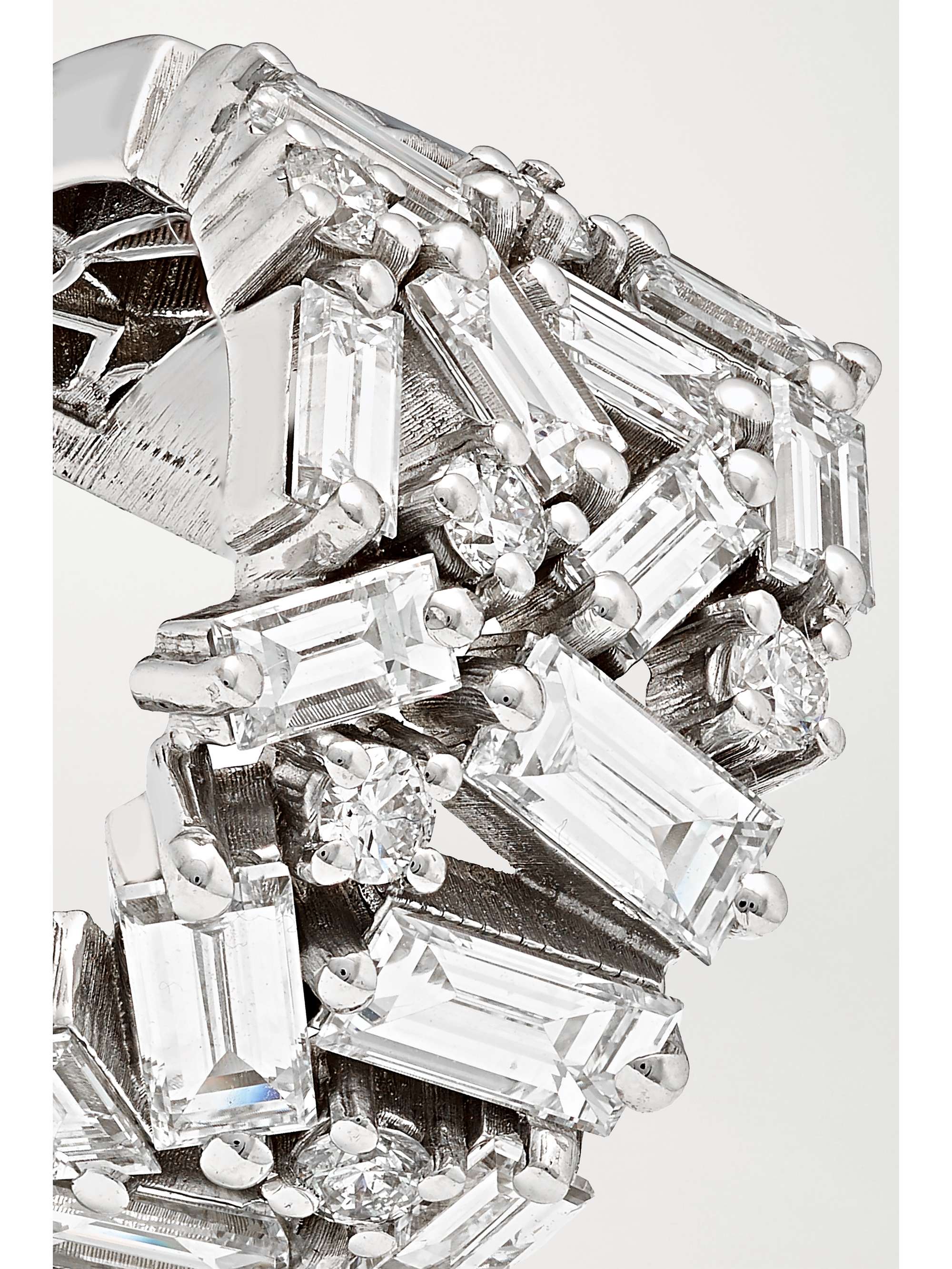 SUZANNE KALAN Creolen aus 18 Karat Weißgold mit Diamanten