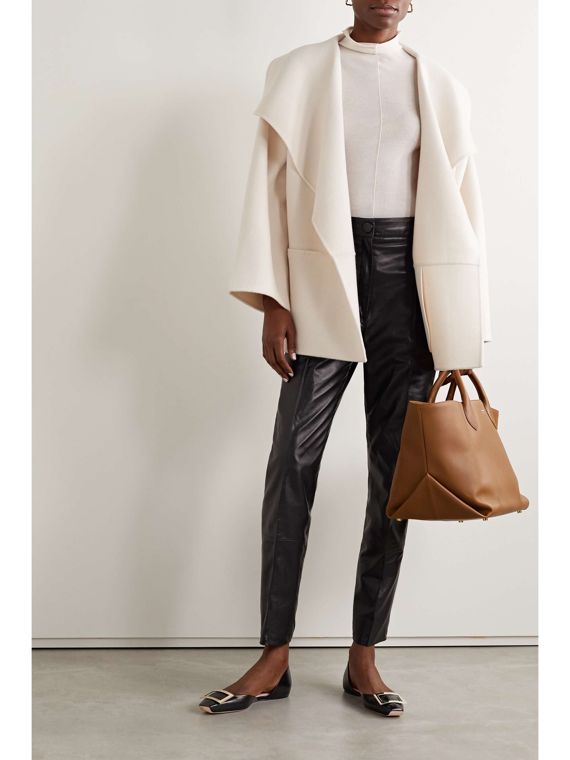 ROGER VIVIER Trompette D'Orsay leather ballet flats