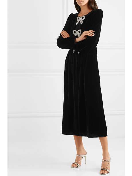 black dressing style
