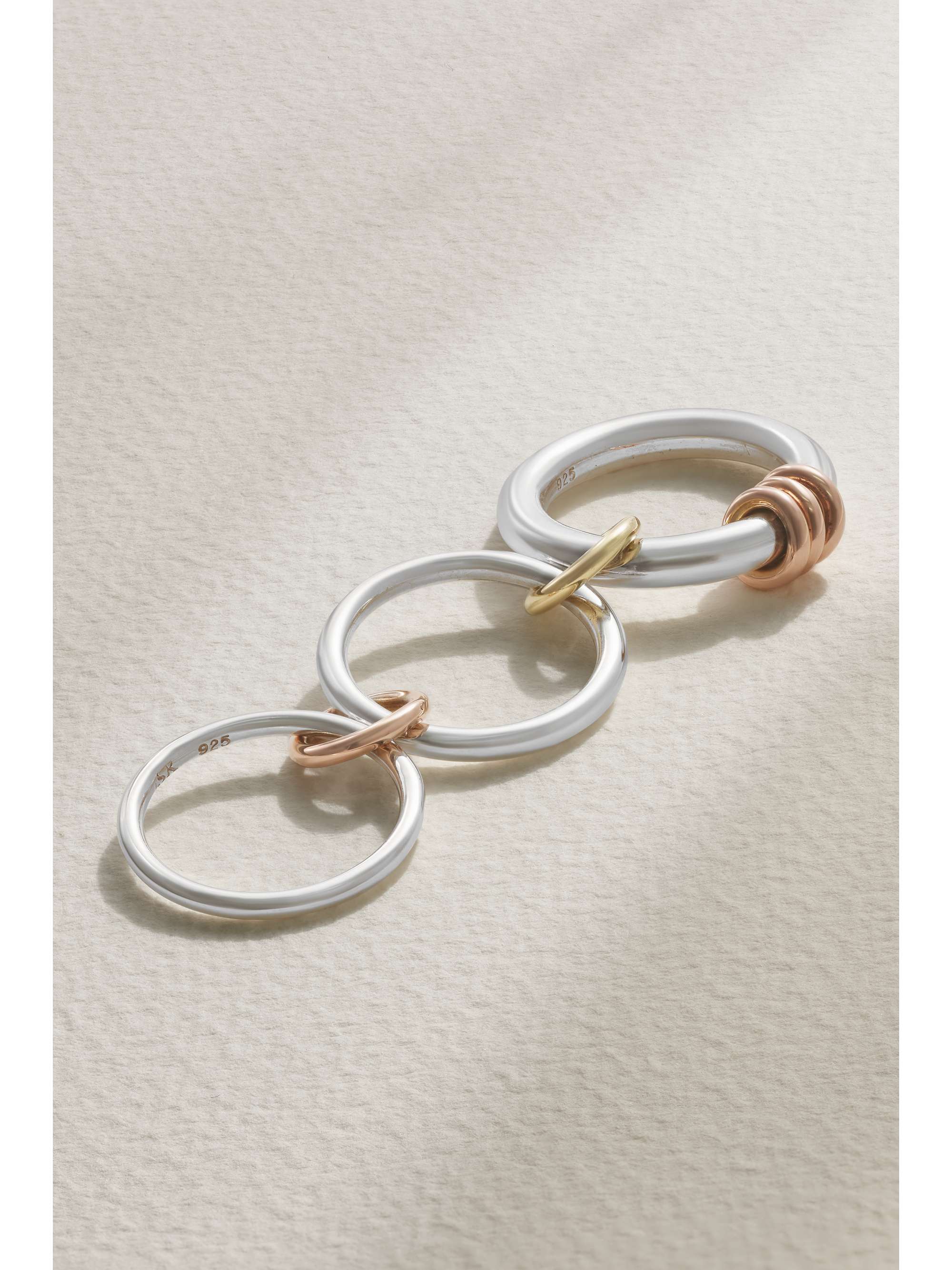 SPINELLI KILCOLLIN Orion Set aus drei Ringen aus Sterlingsilber und 18 Karat Gelb- und Roségold