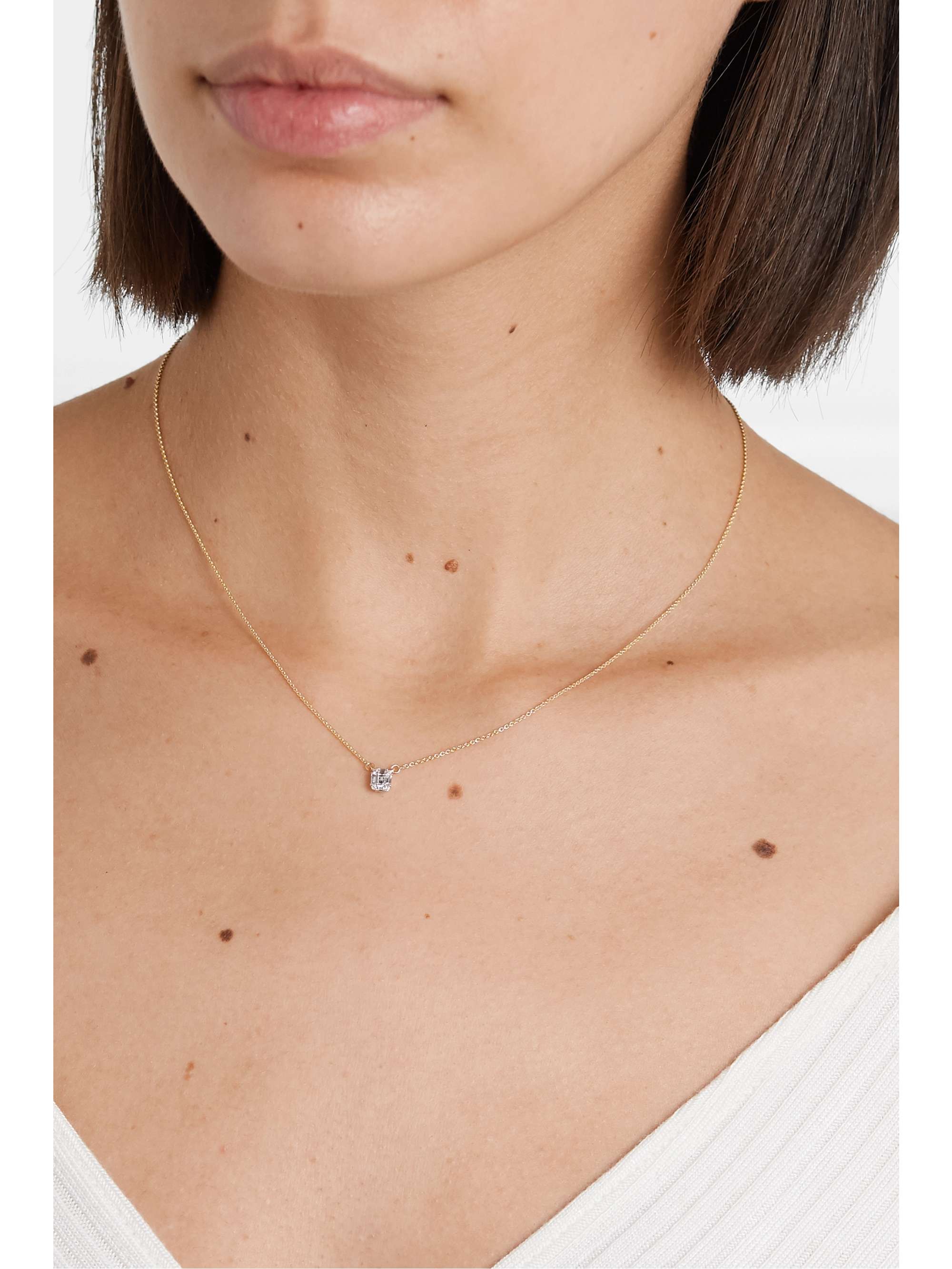 STONE AND STRAND Shield of Strength 14-karat gold diamond necklace