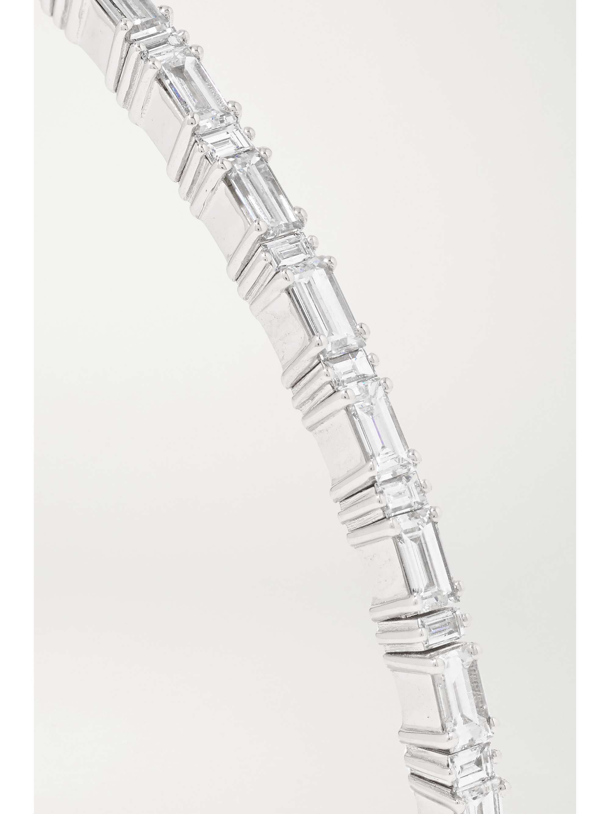 SUZANNE KALAN 18-karat white gold diamond cuff