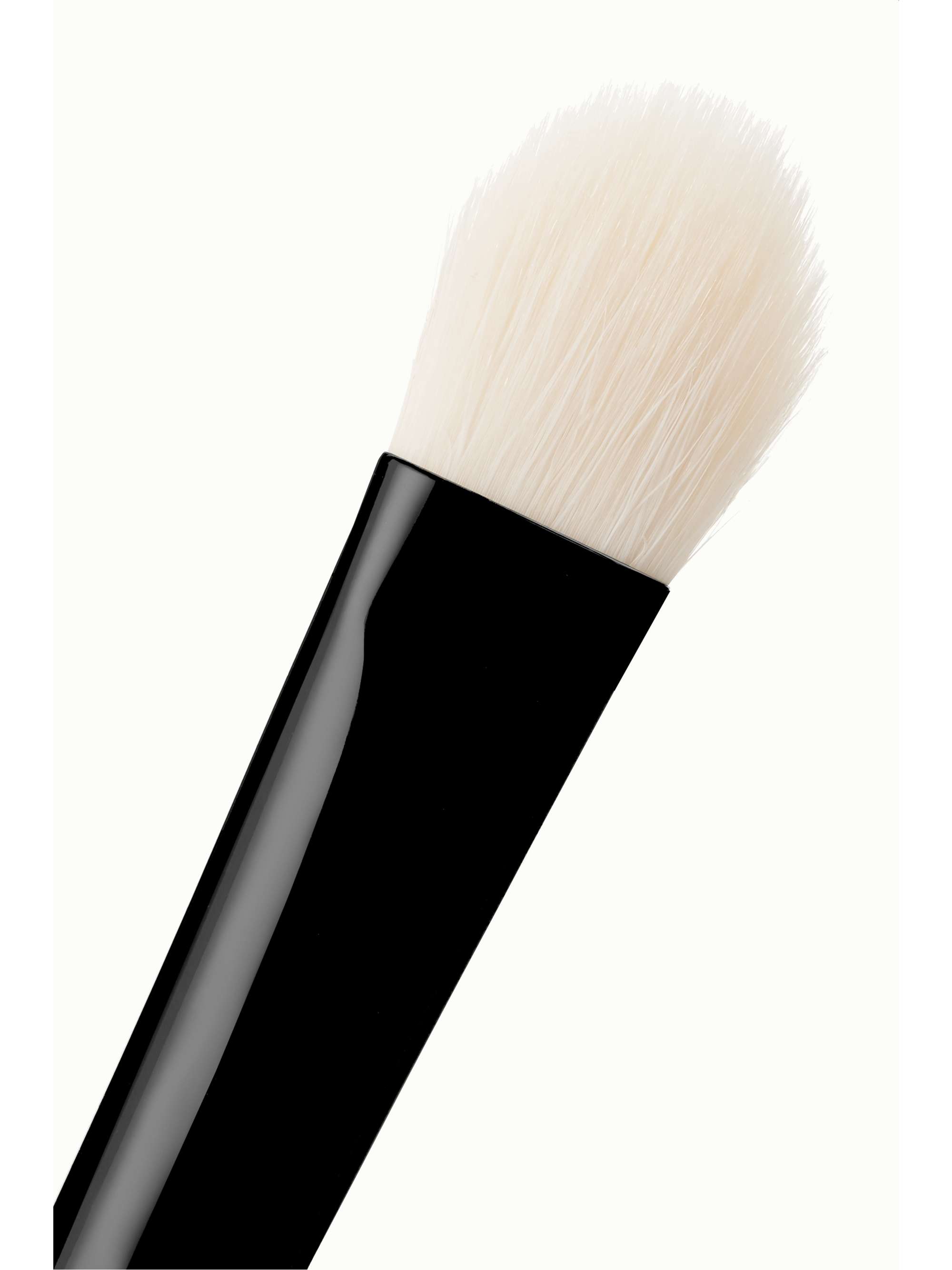 CHANTECAILLE Shade and Sweep Eye Brush