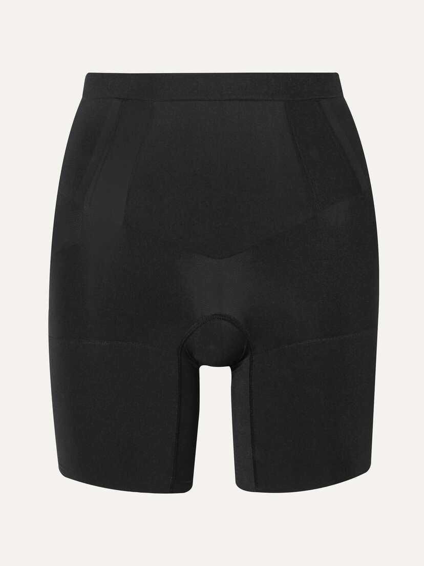 Spanx sculpt™ Oncore Mid-thigh Shorts