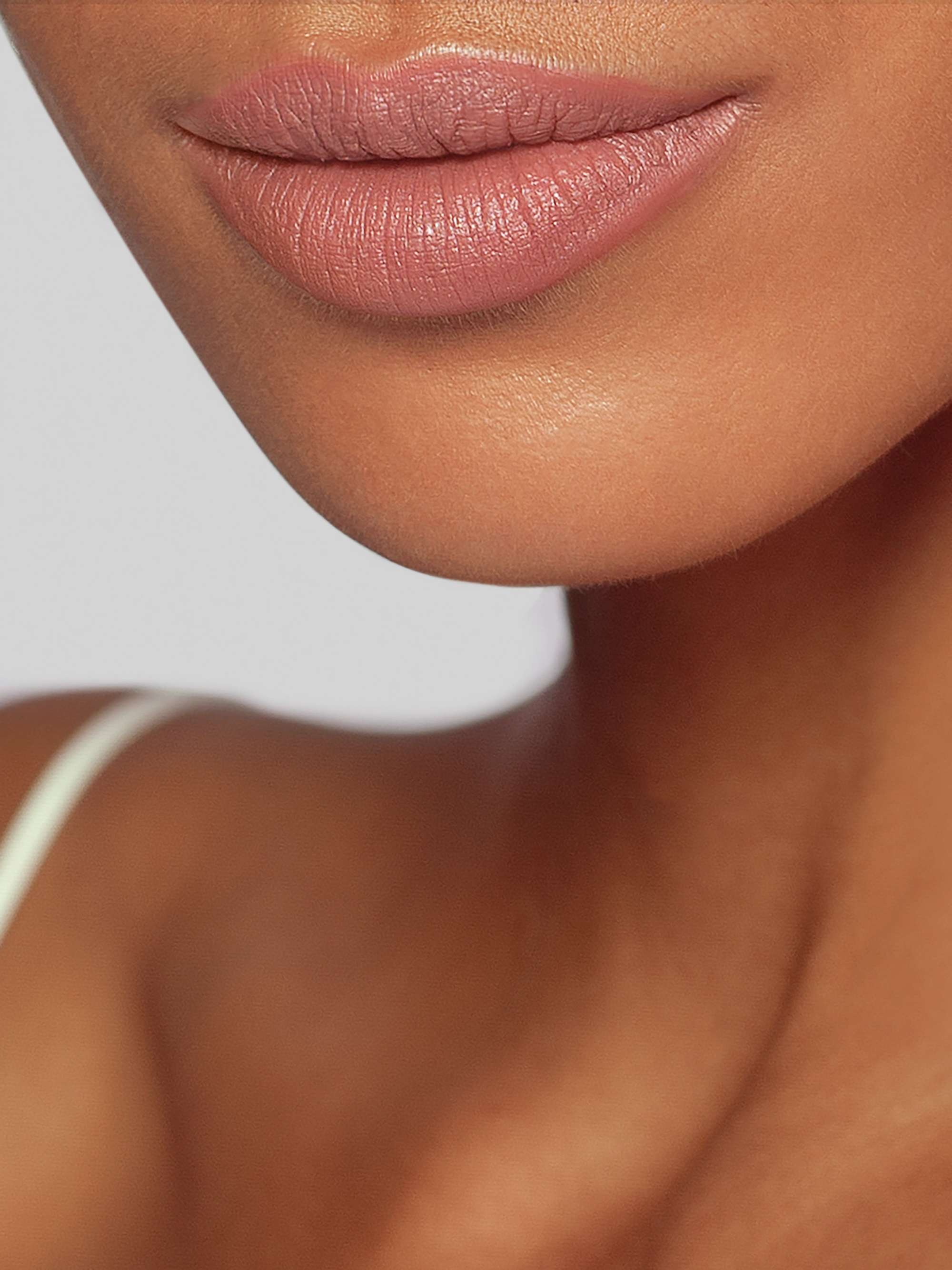 CHARLOTTE TILBURY Hot Lips 2 Lipstick Dancefloor Princess NETAPORTER