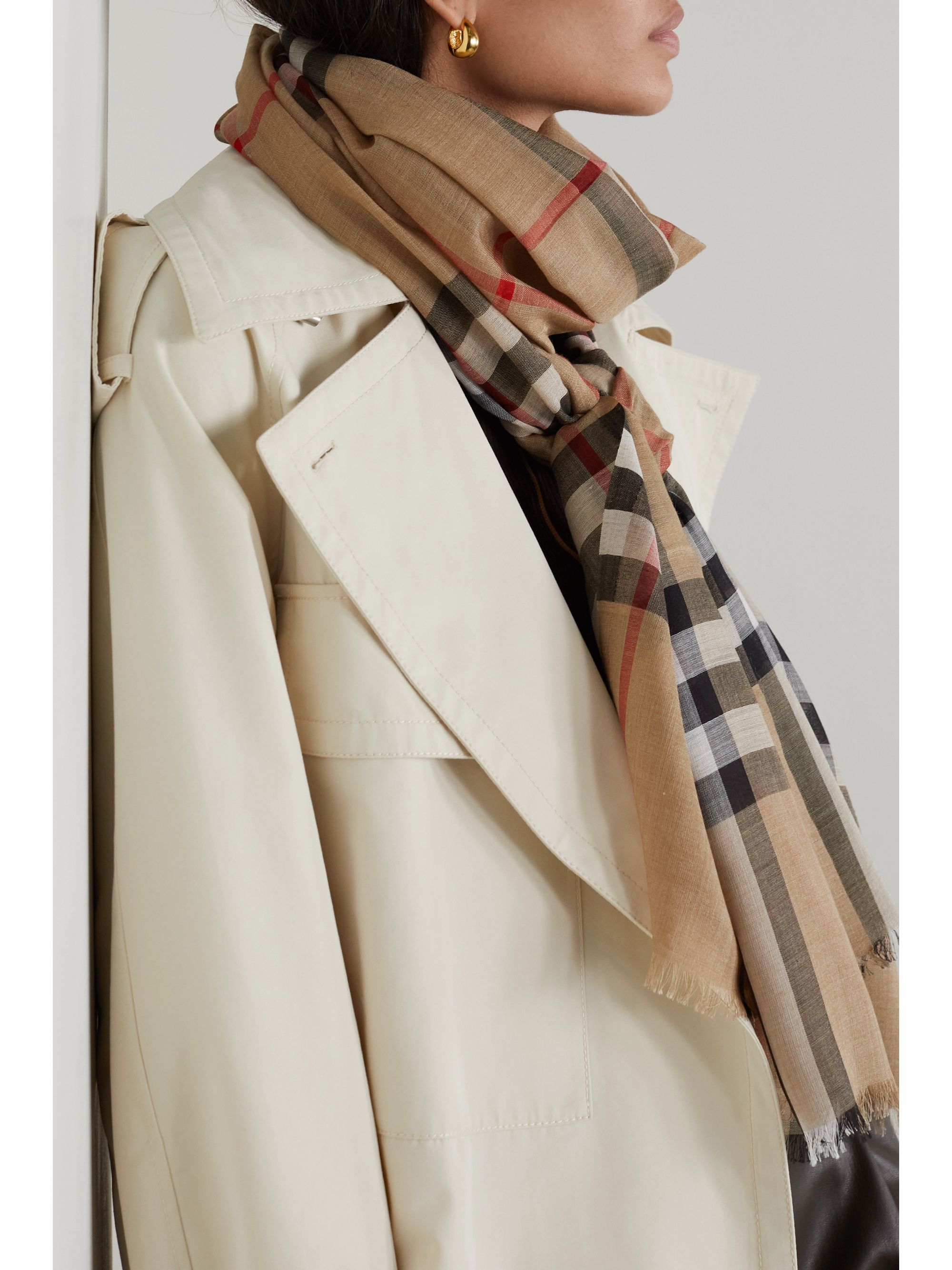 burberry tan wool logo scarf