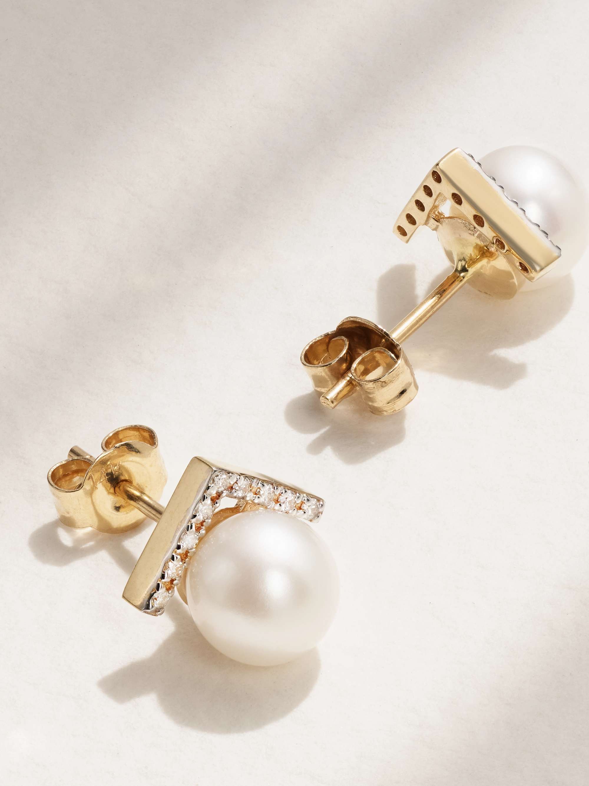 MATEO 14-karat gold, diamond and pearl earrings