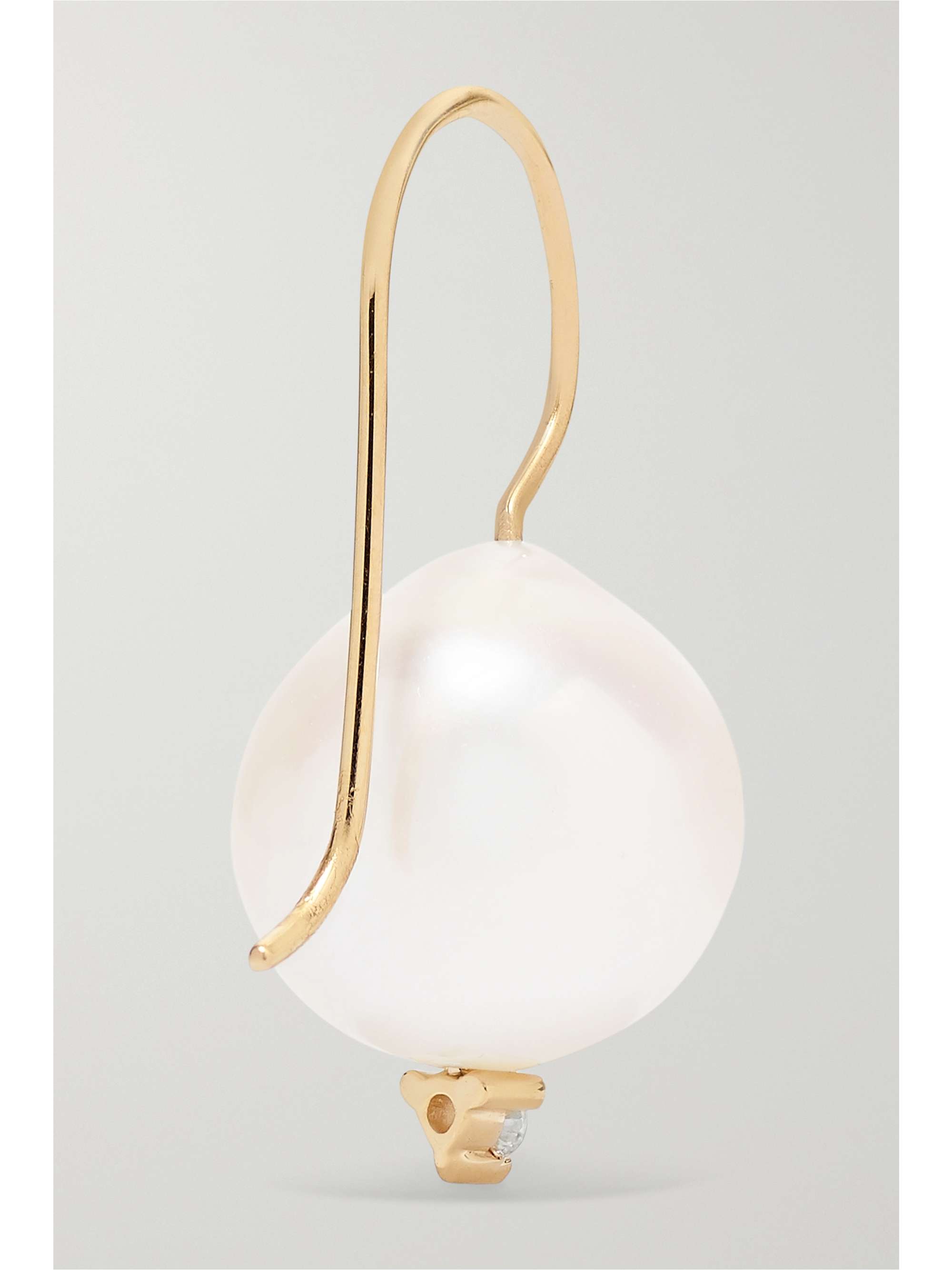 MIZUKI 14-karat gold, pearl and diamond earrings