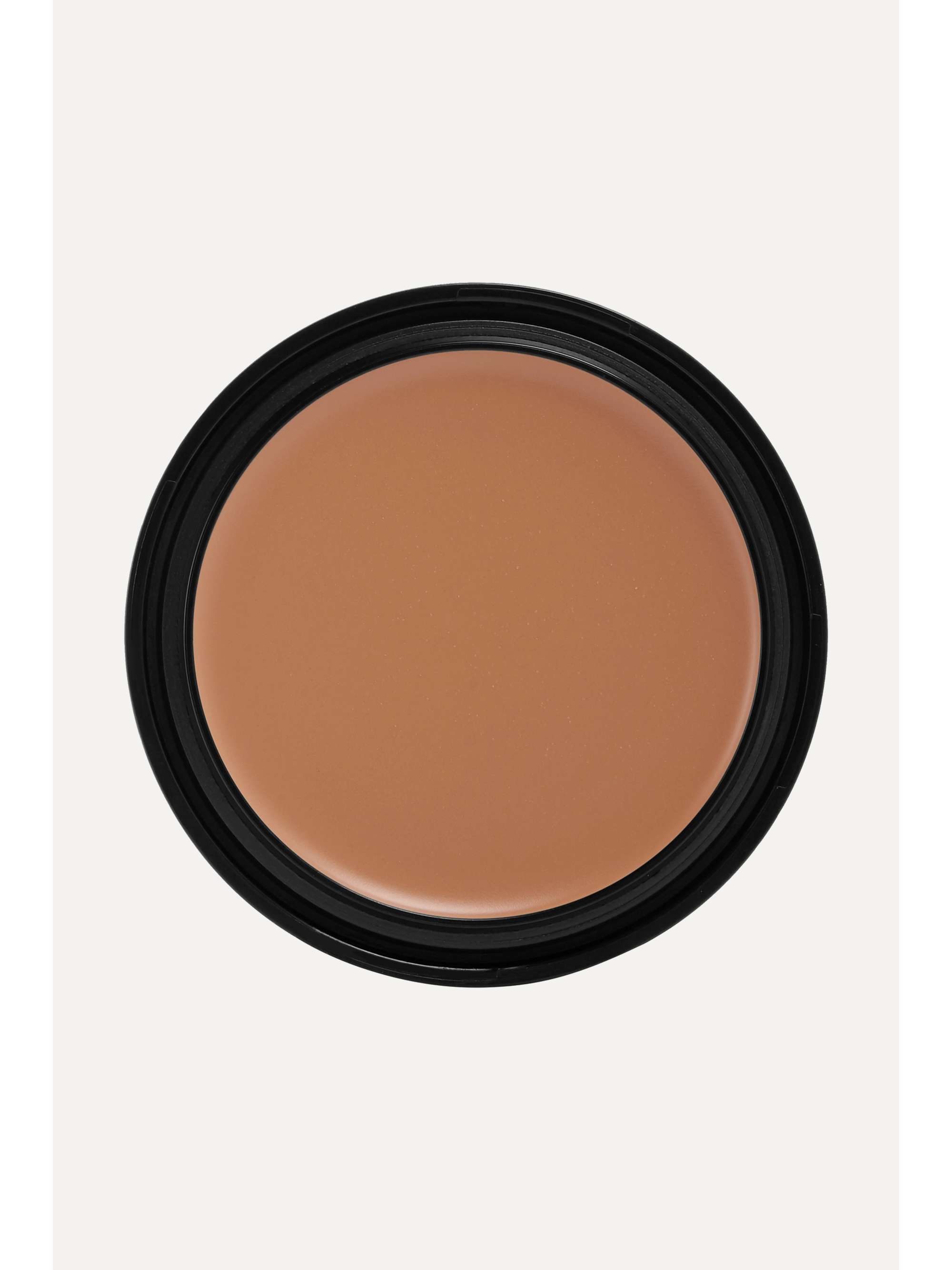 CLÉ DE PEAU BEAUTÉ Radiant Cream to Powder Foundation SPF24 - BF20 Light Buff