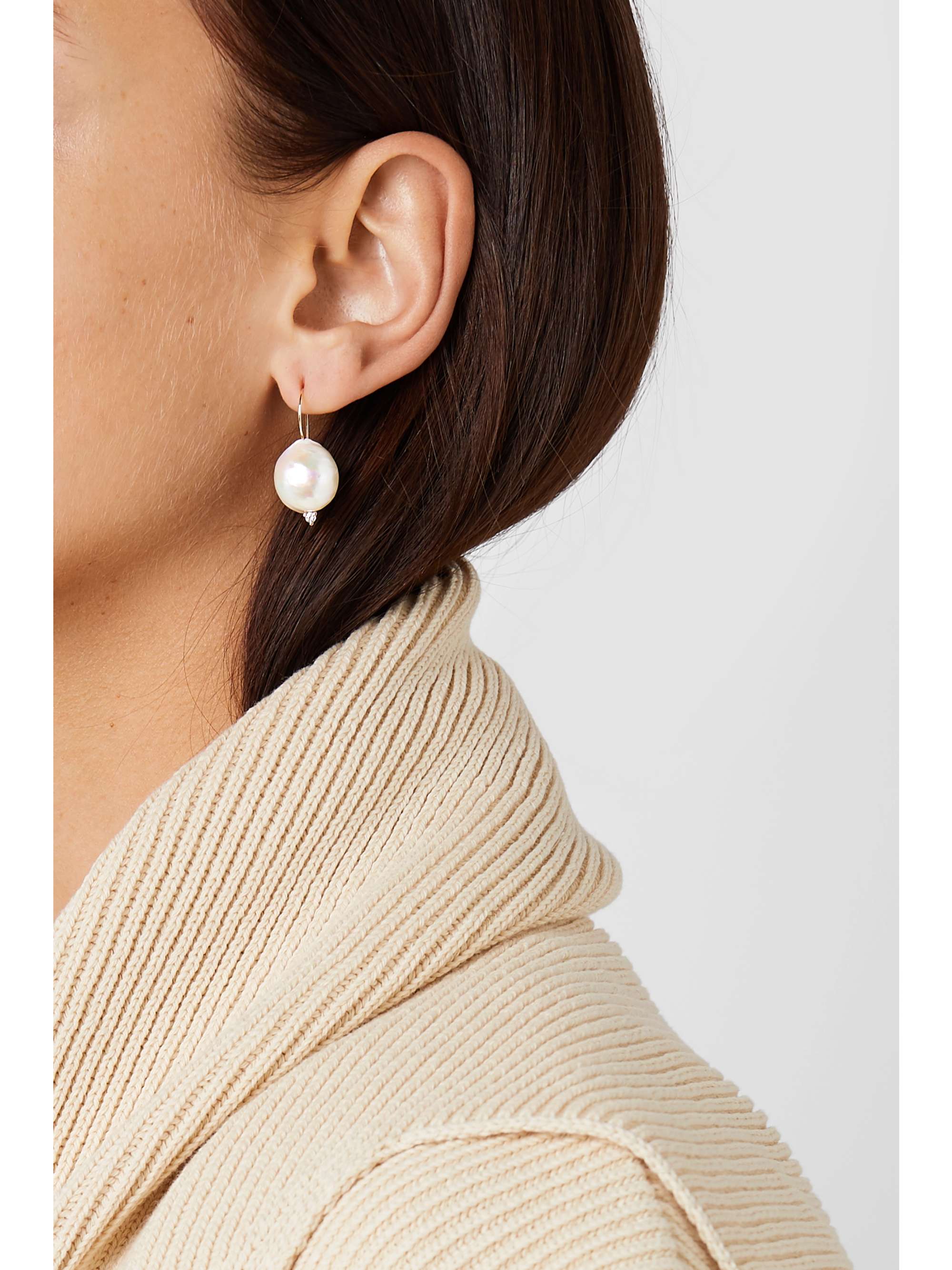 MIZUKI 14-karat gold, pearl and diamond earrings
