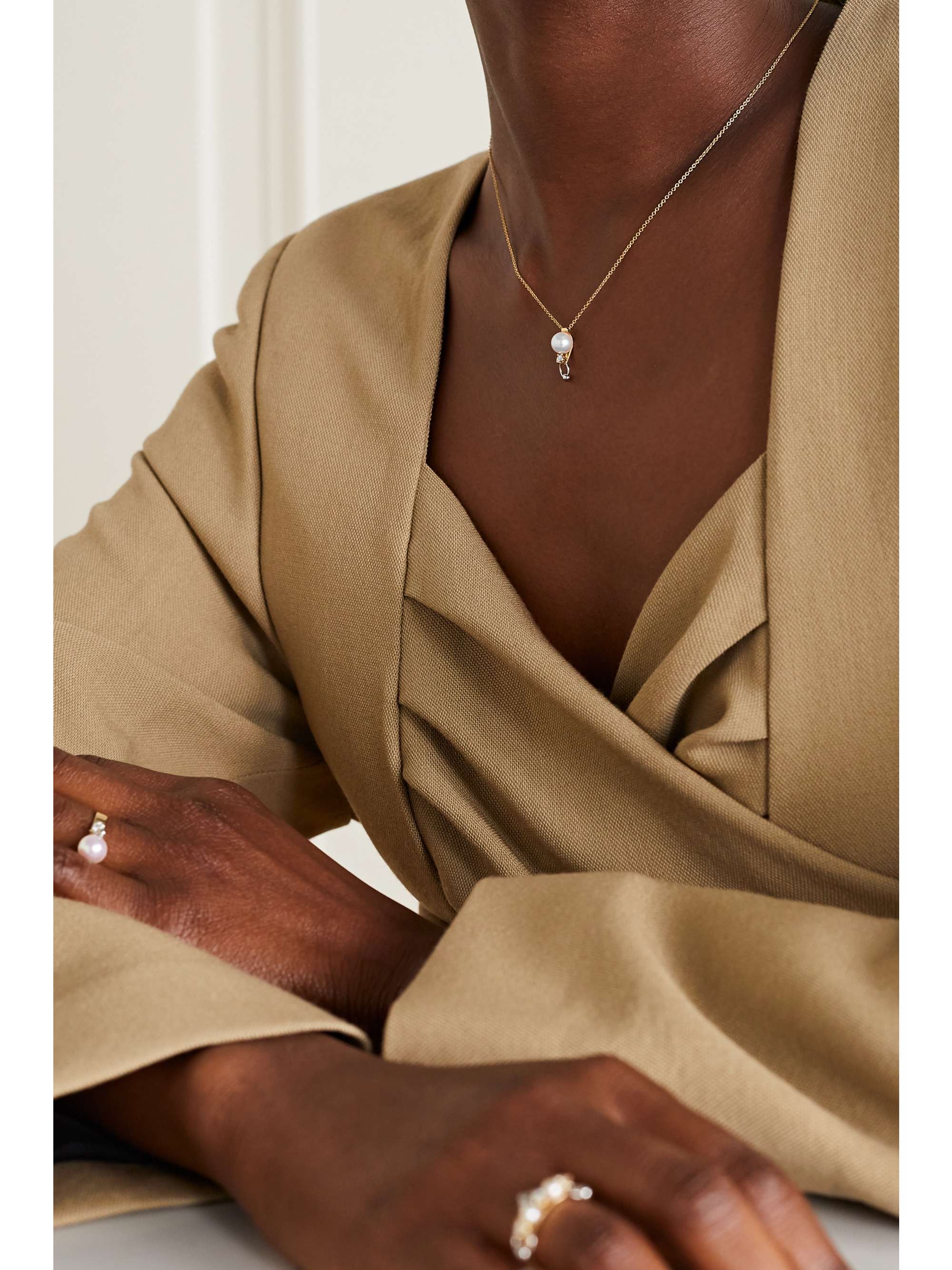 DELFINA DELETTREZ 18-karat yellow and white gold diamond and pearl necklace