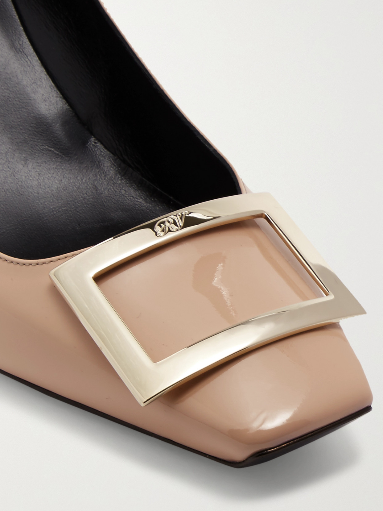 Shop Roger Vivier Belle Vivier Trompette Patent-leather Pumps In Beige