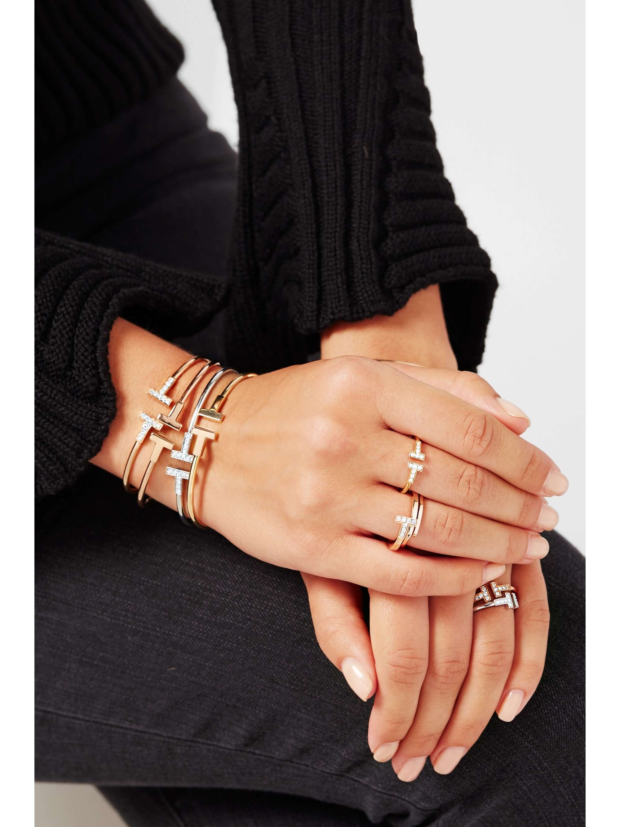 TIFFANY & CO. T Wire 18-karat gold diamond ring