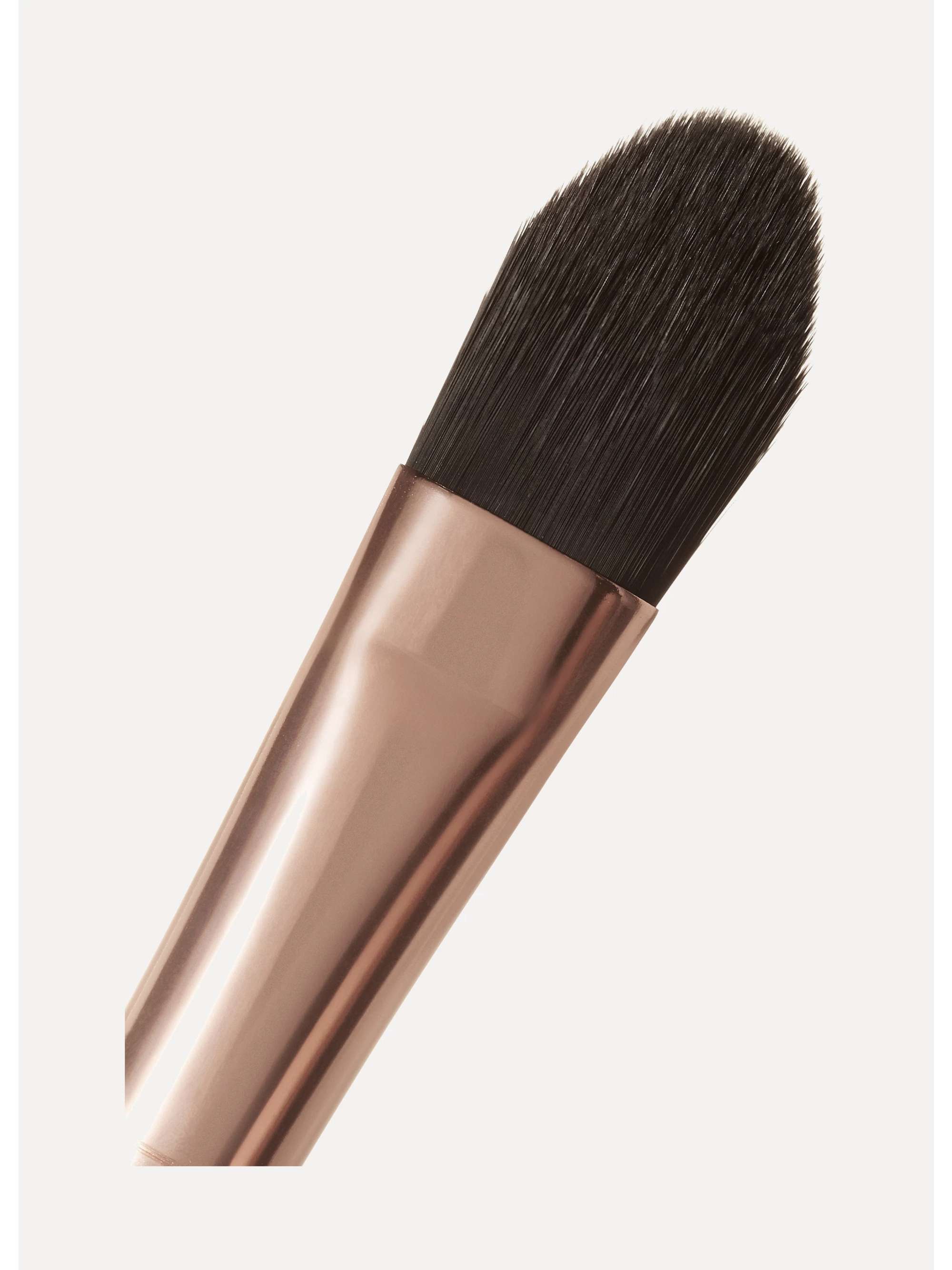CHARLOTTE TILBURY Foundation Brush NETAPORTER