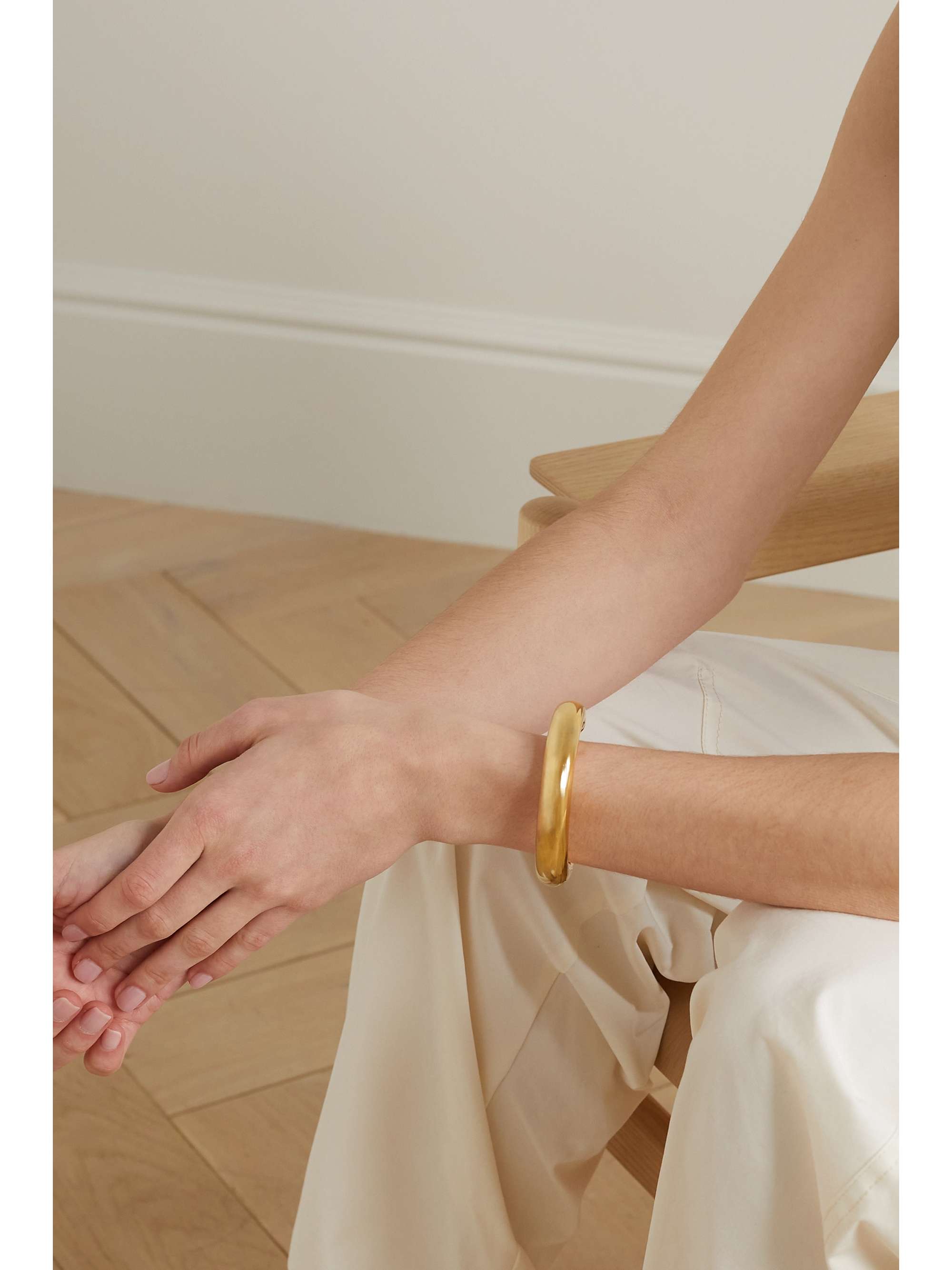 JENNIFER FISHER Tube gold-plated cuff