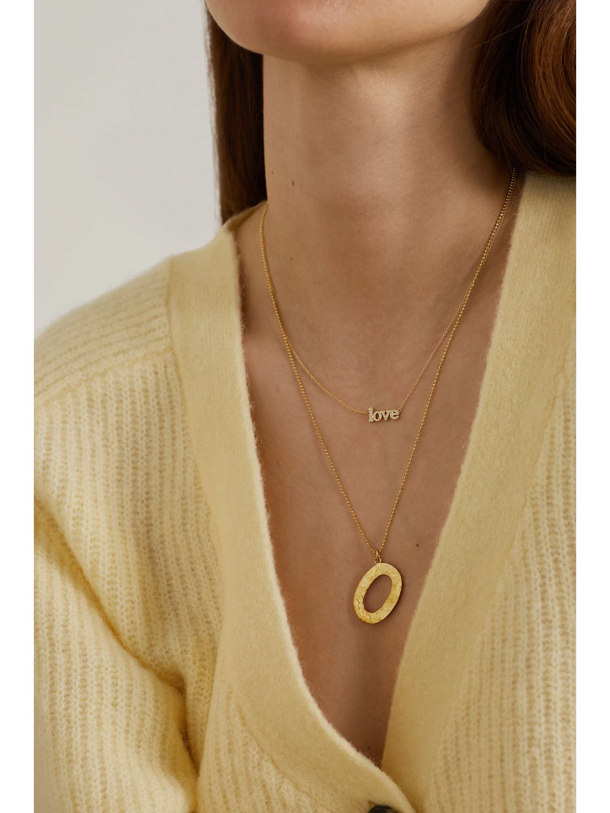 JENNIFER MEYER Letter 18-karat gold necklace