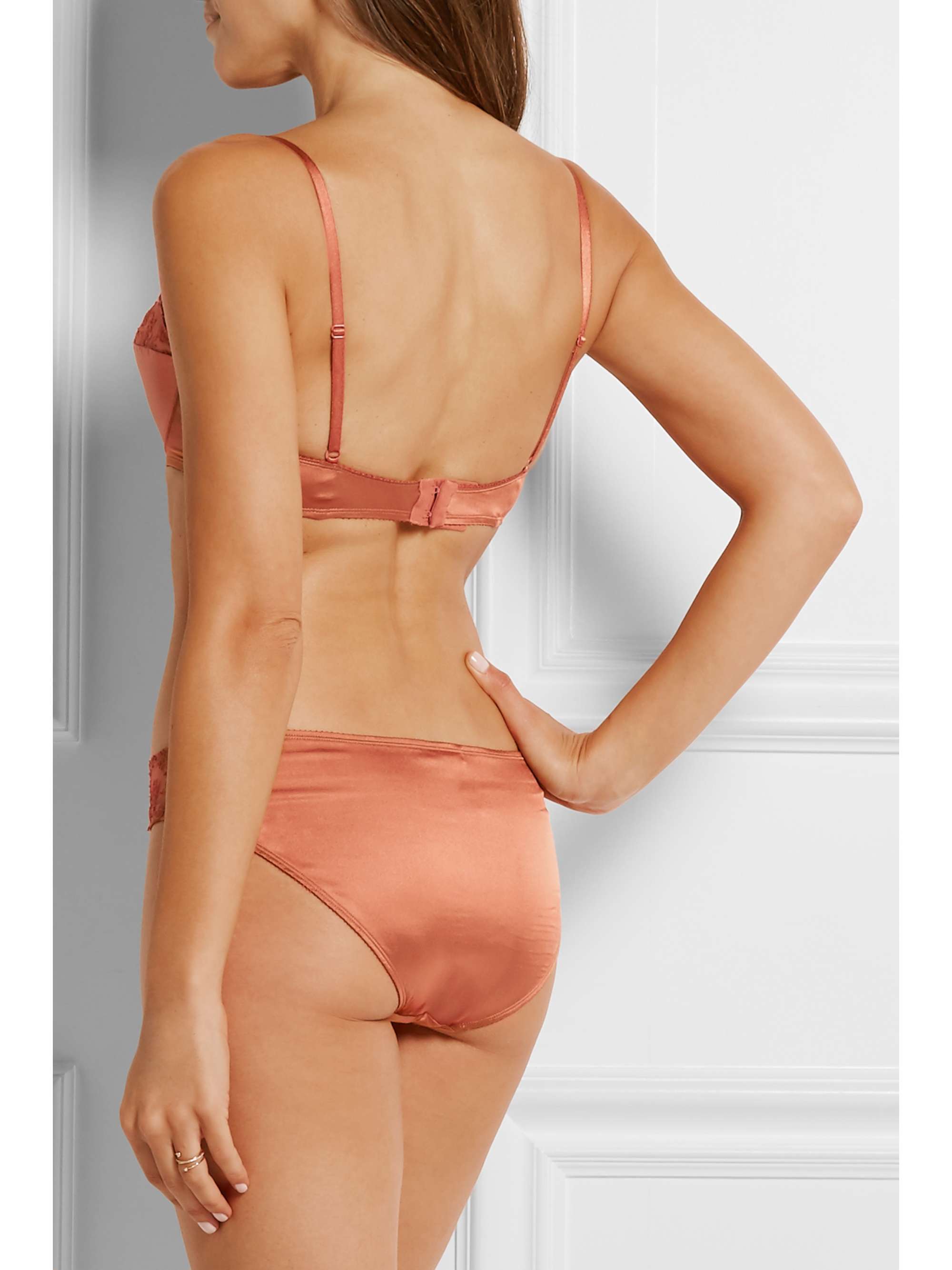 ERES La Pagode Port Royal lace-trimmed stretch-satin balconette bra