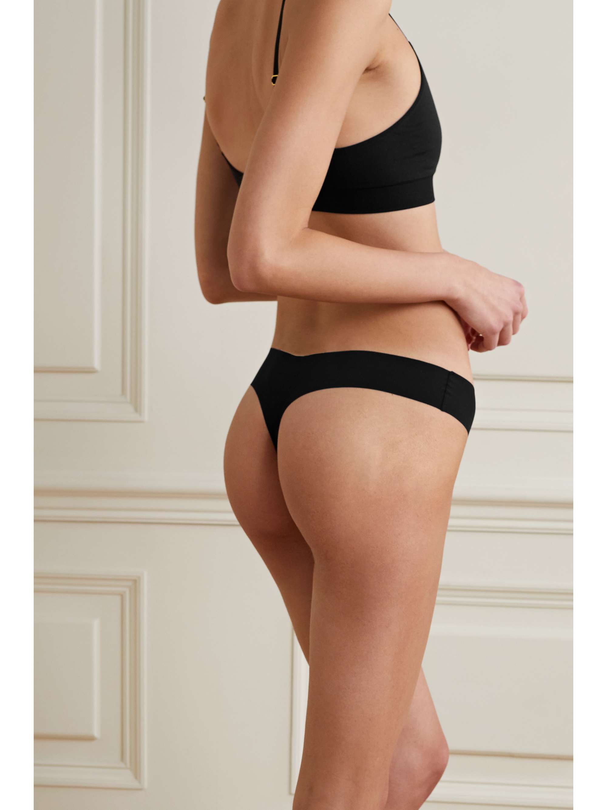 COMMANDO Classic String aus Mikrofaser