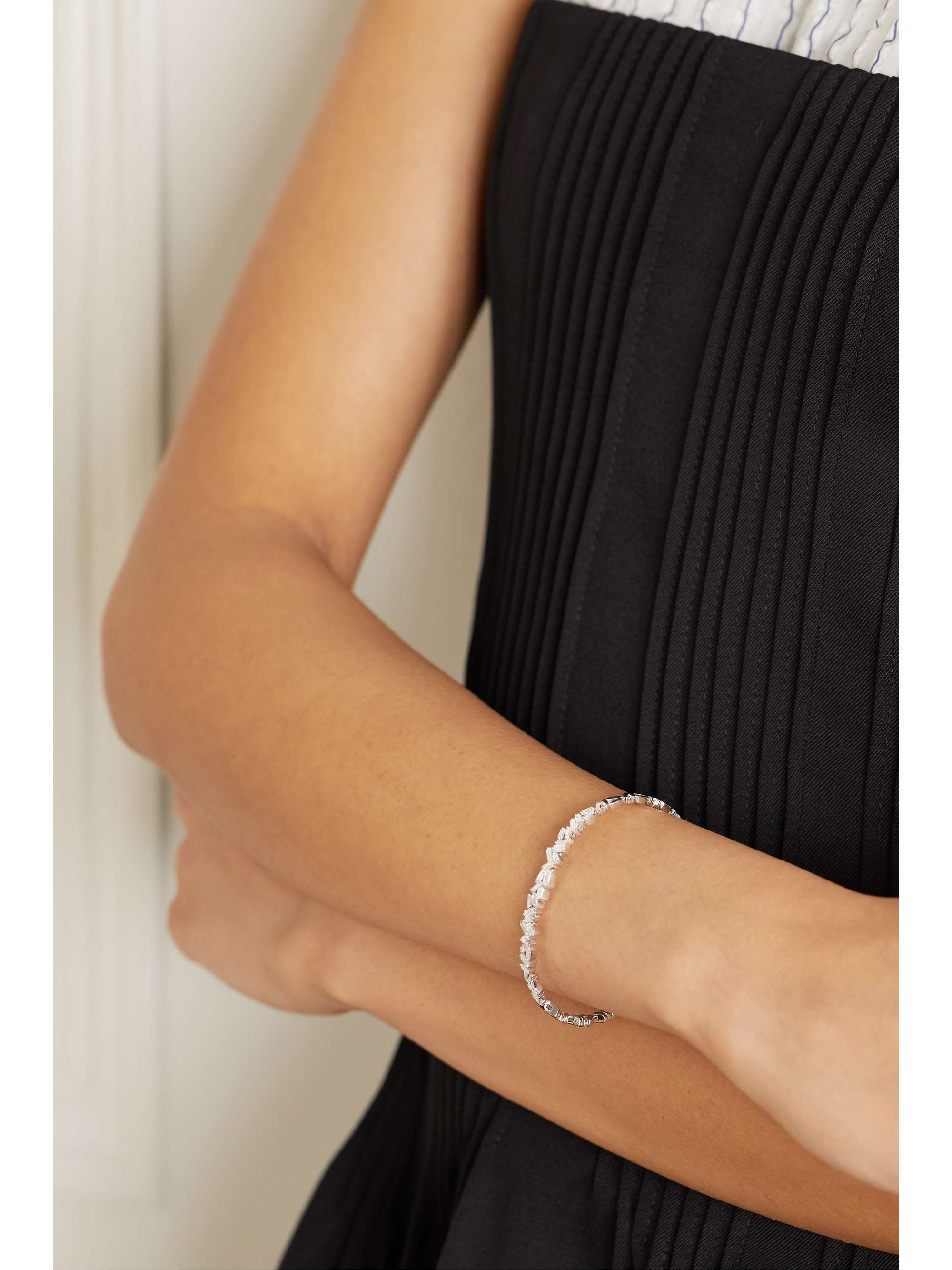 SUZANNE KALAN 18-karat white gold diamond cuff