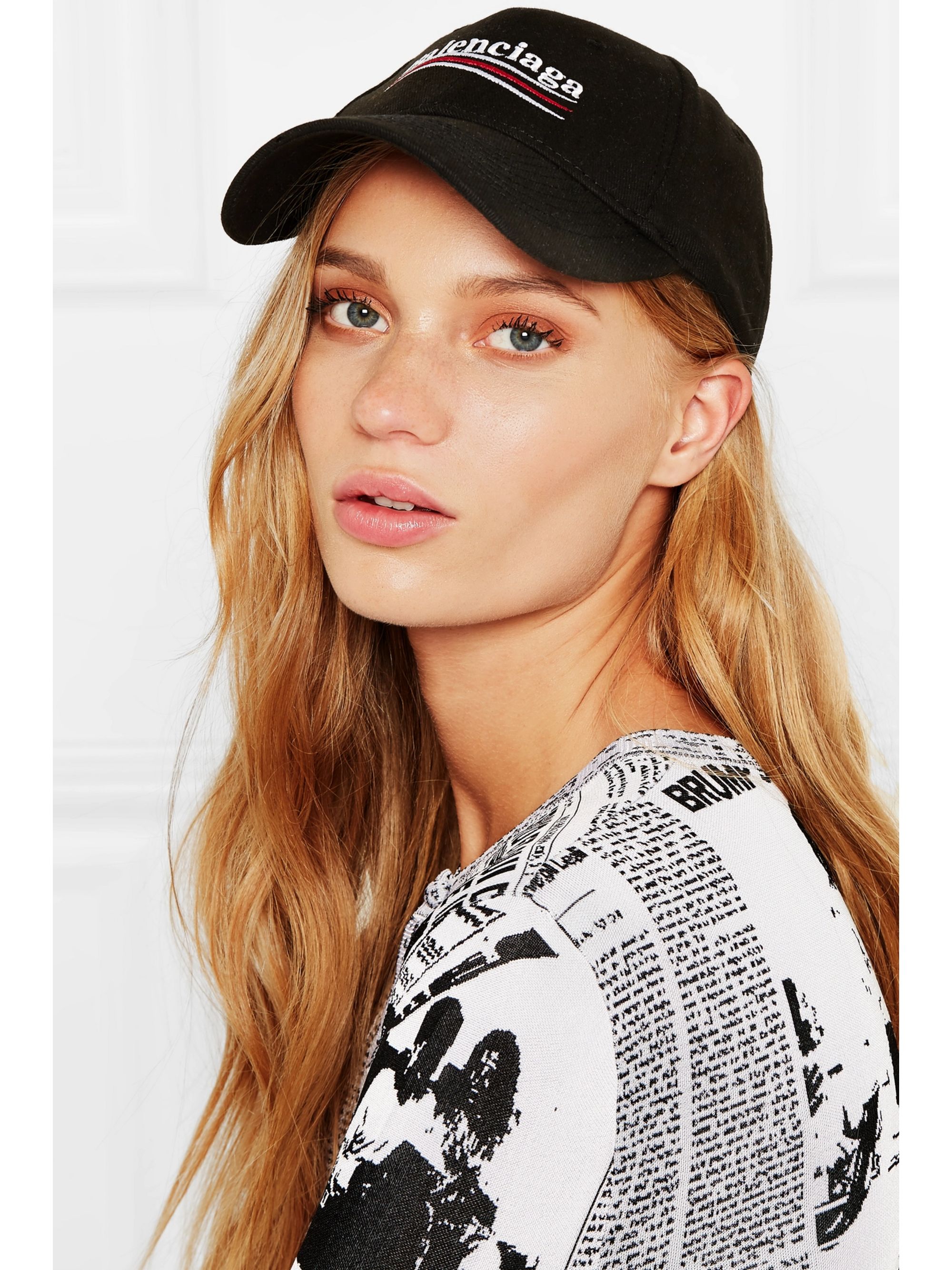 balenciaga cap