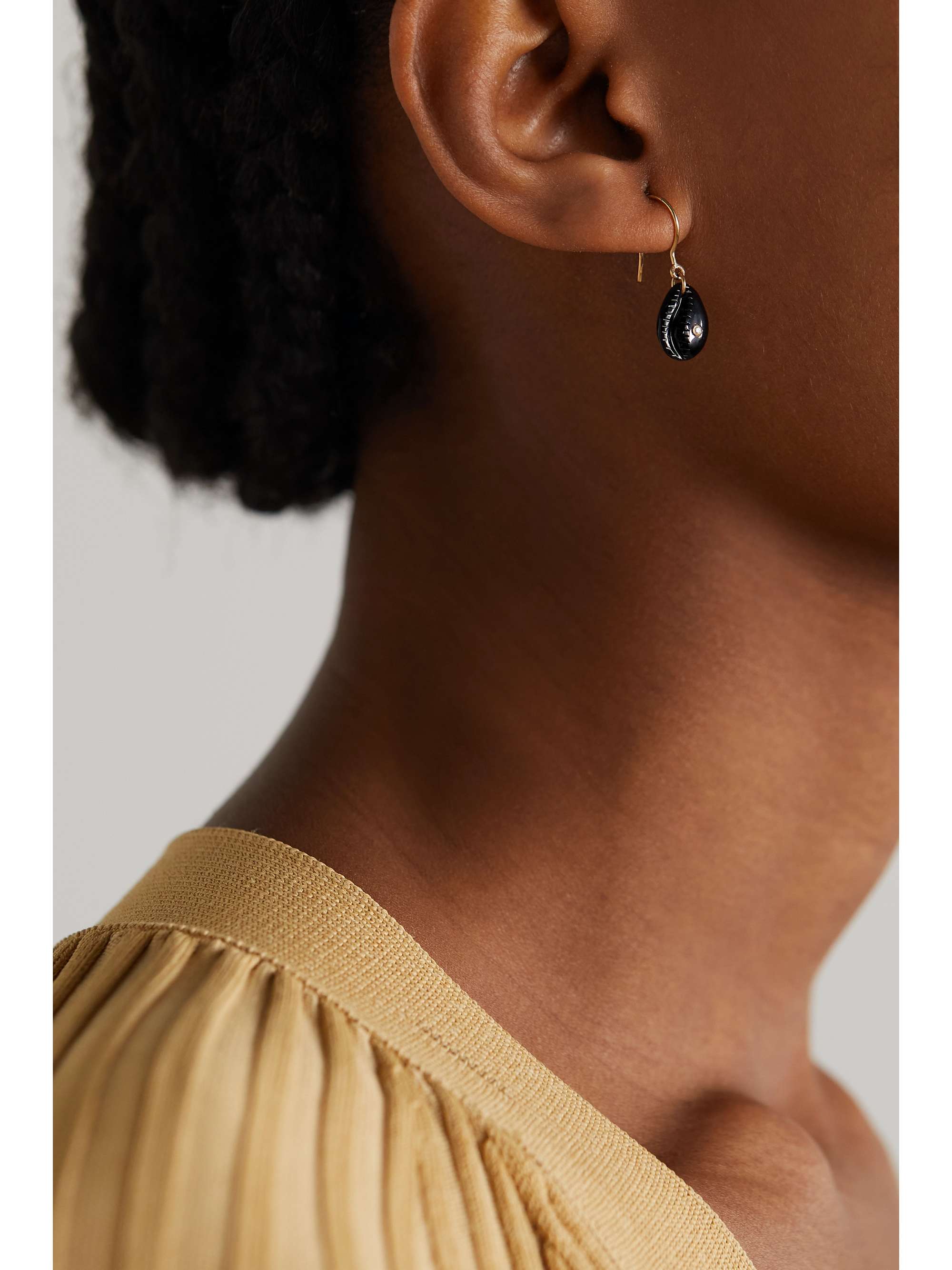 PASCALE MONVOISIN Cauri N°2 9-karat rose gold, onyx and diamond earring