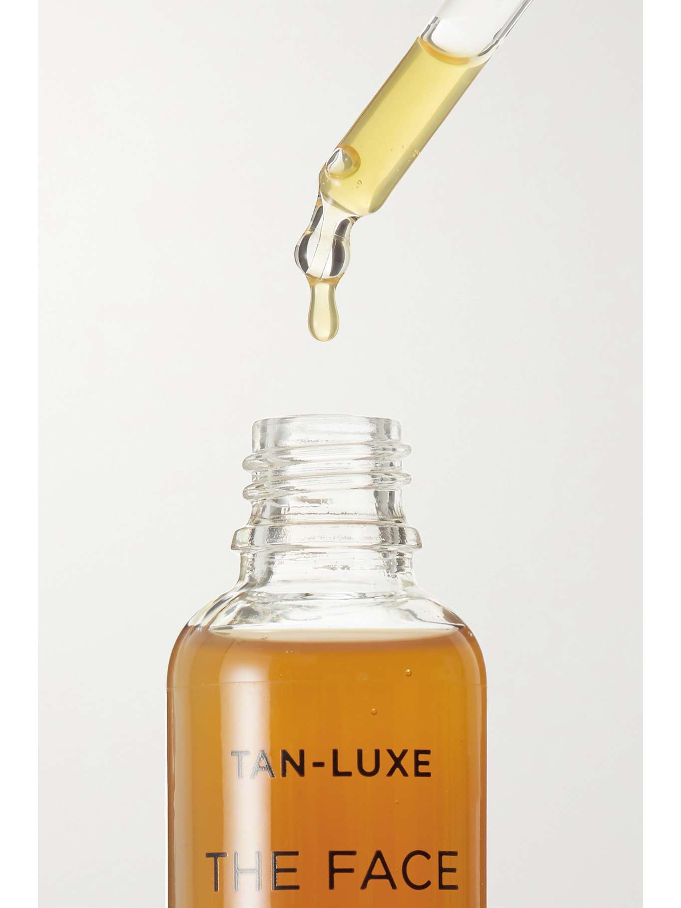TANLUXE The Face Illuminating SelfTan Drops Light/Medium, 30ml