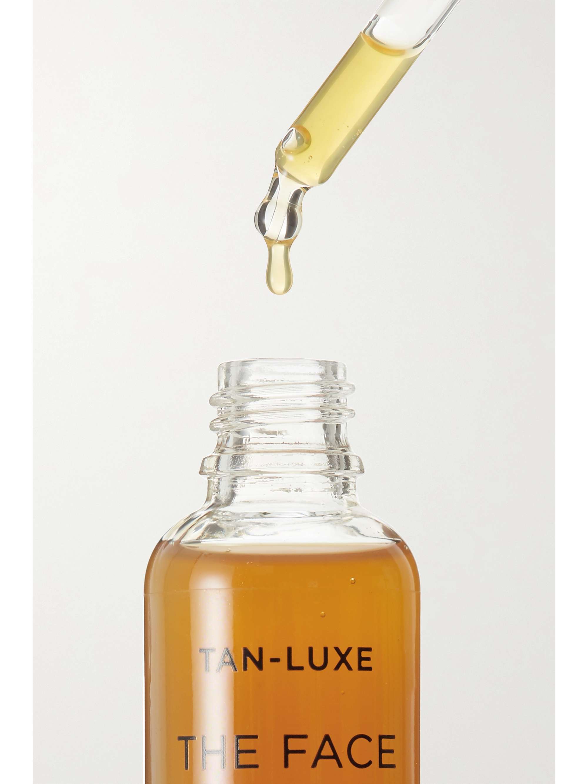 TANLUXE The Face Illuminating SelfTan Drops Light/Medium, 30ml