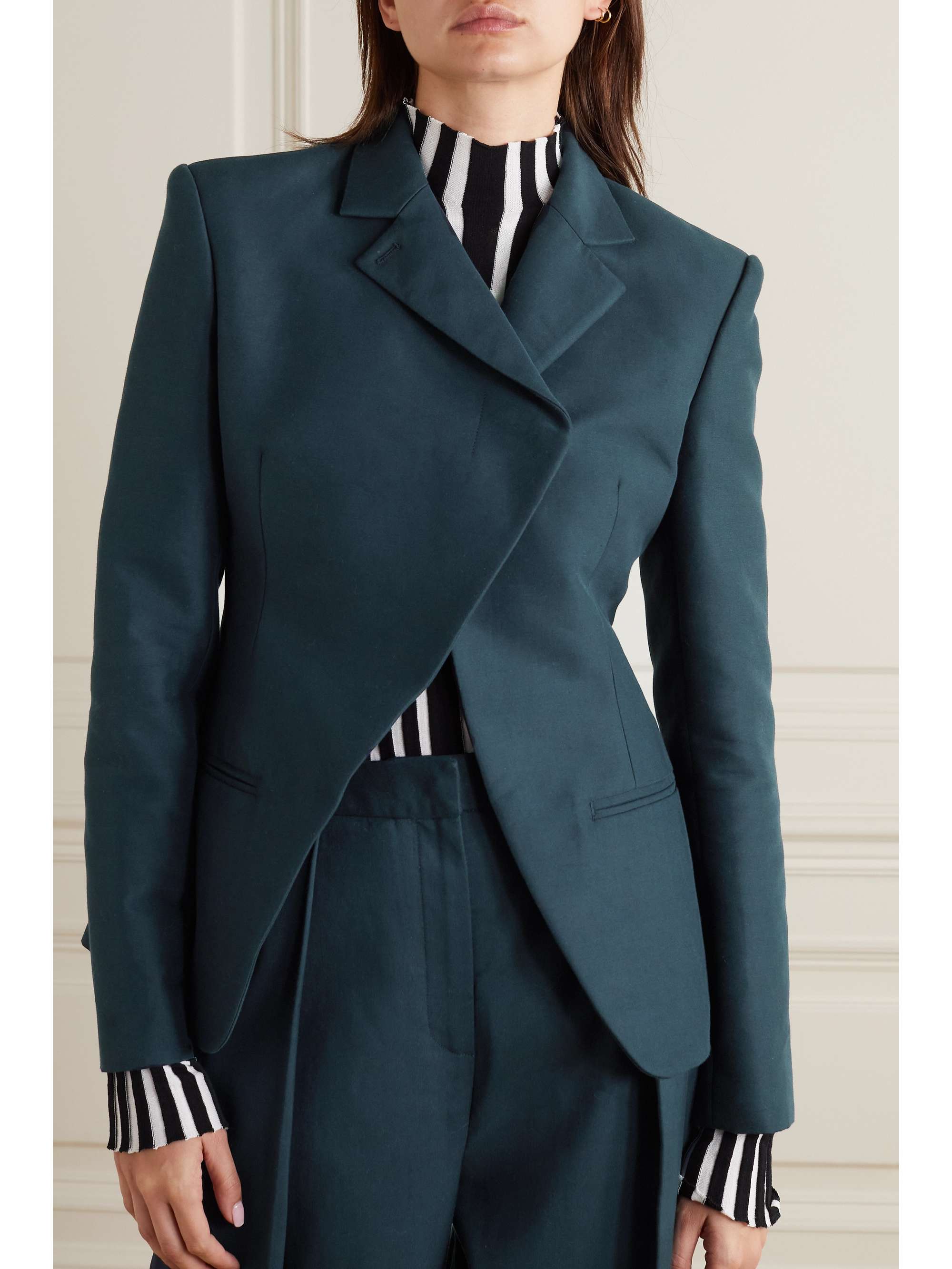 INTERIOR + The Vanguard The Proportion cotton and wool-blend blazer