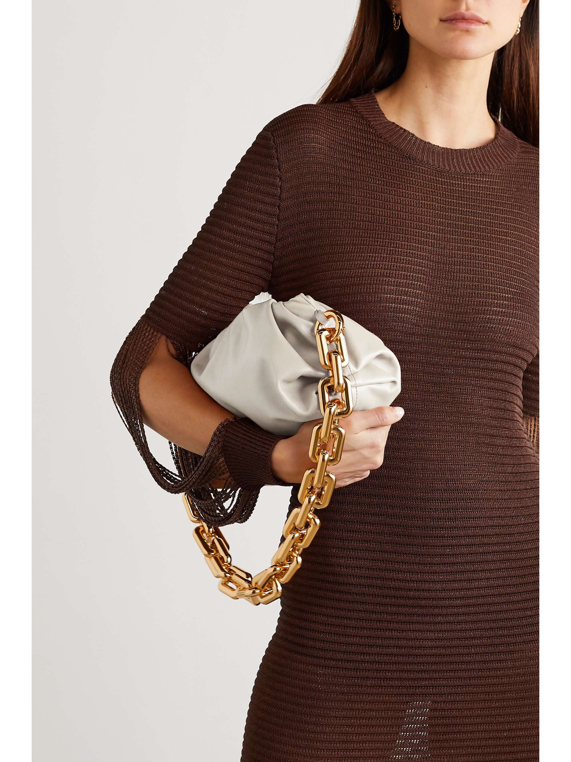 bottega veneta chain pouch